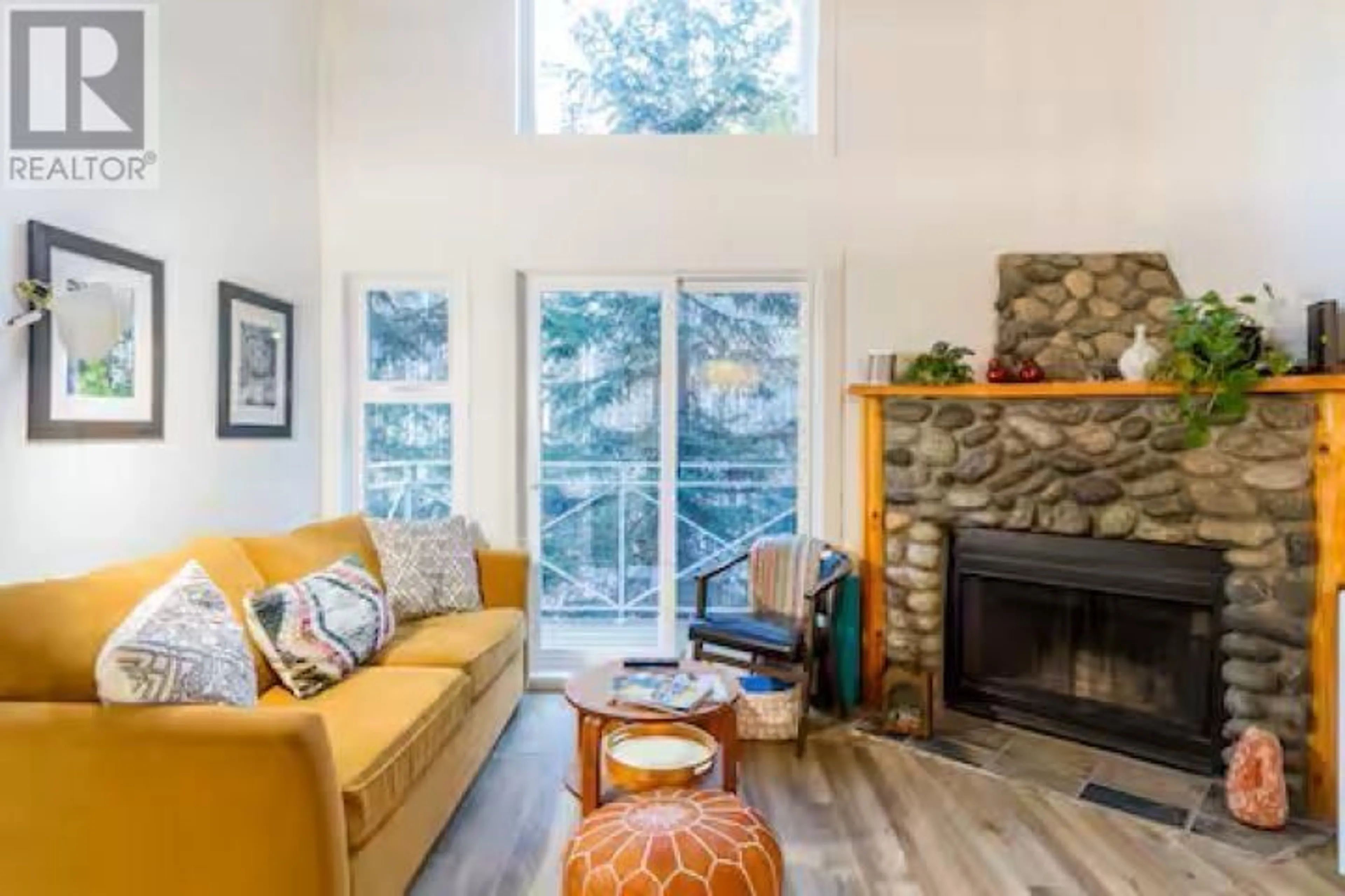 Living room with furniture, unknown for 30 - 2211 MARMOT PLACE, Whistler British Columbia V8E0M6