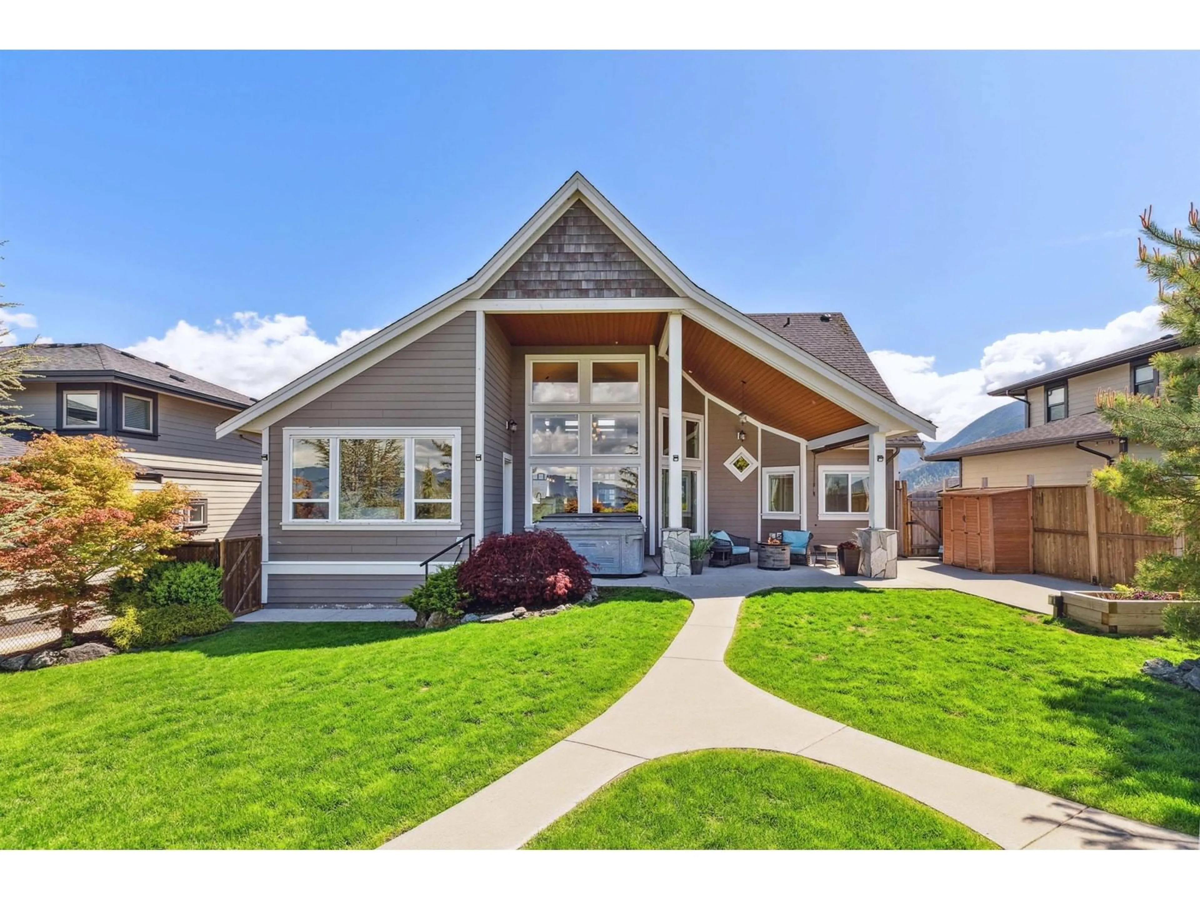 Home with vinyl exterior material, unknown for 5399 CRIMSON RIDGE, Chilliwack British Columbia V2R0J5