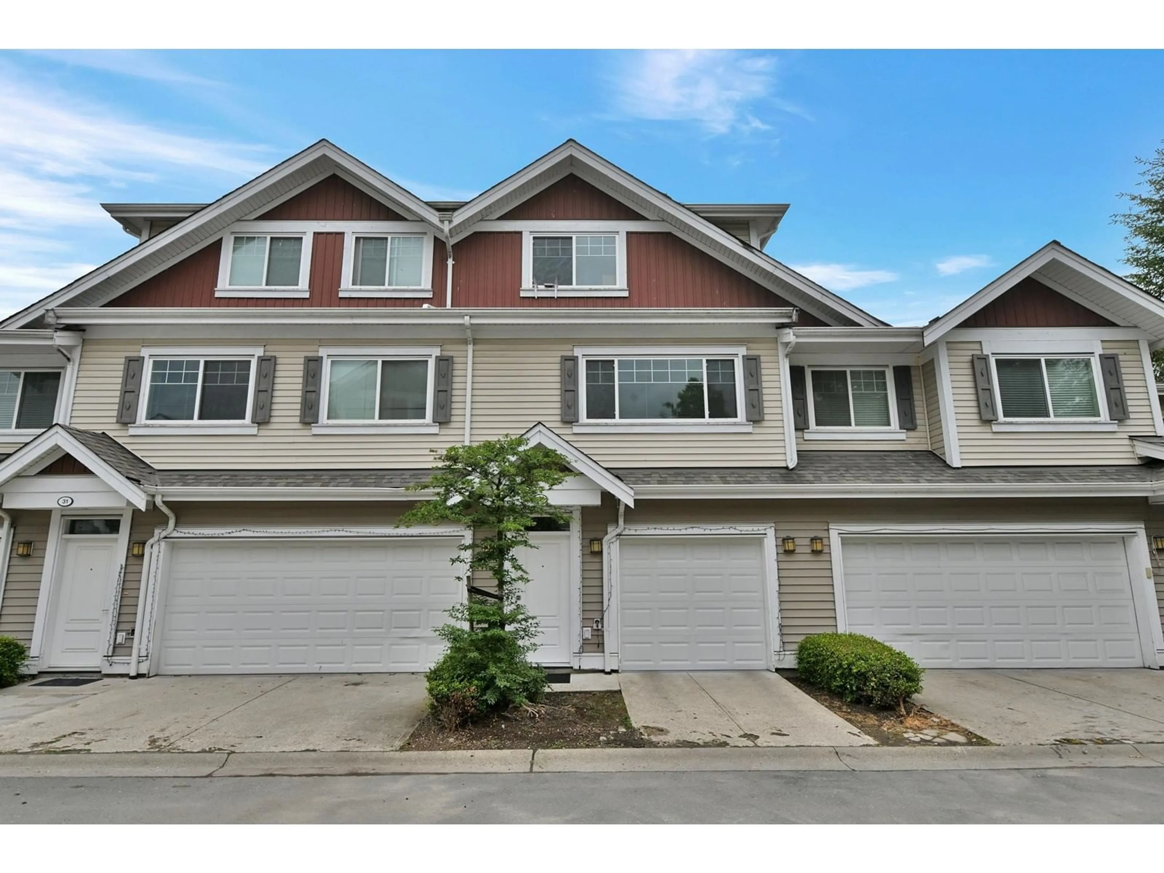 Unknown for 30 - 30748 CARDINAL, Abbotsford British Columbia V2T5P5