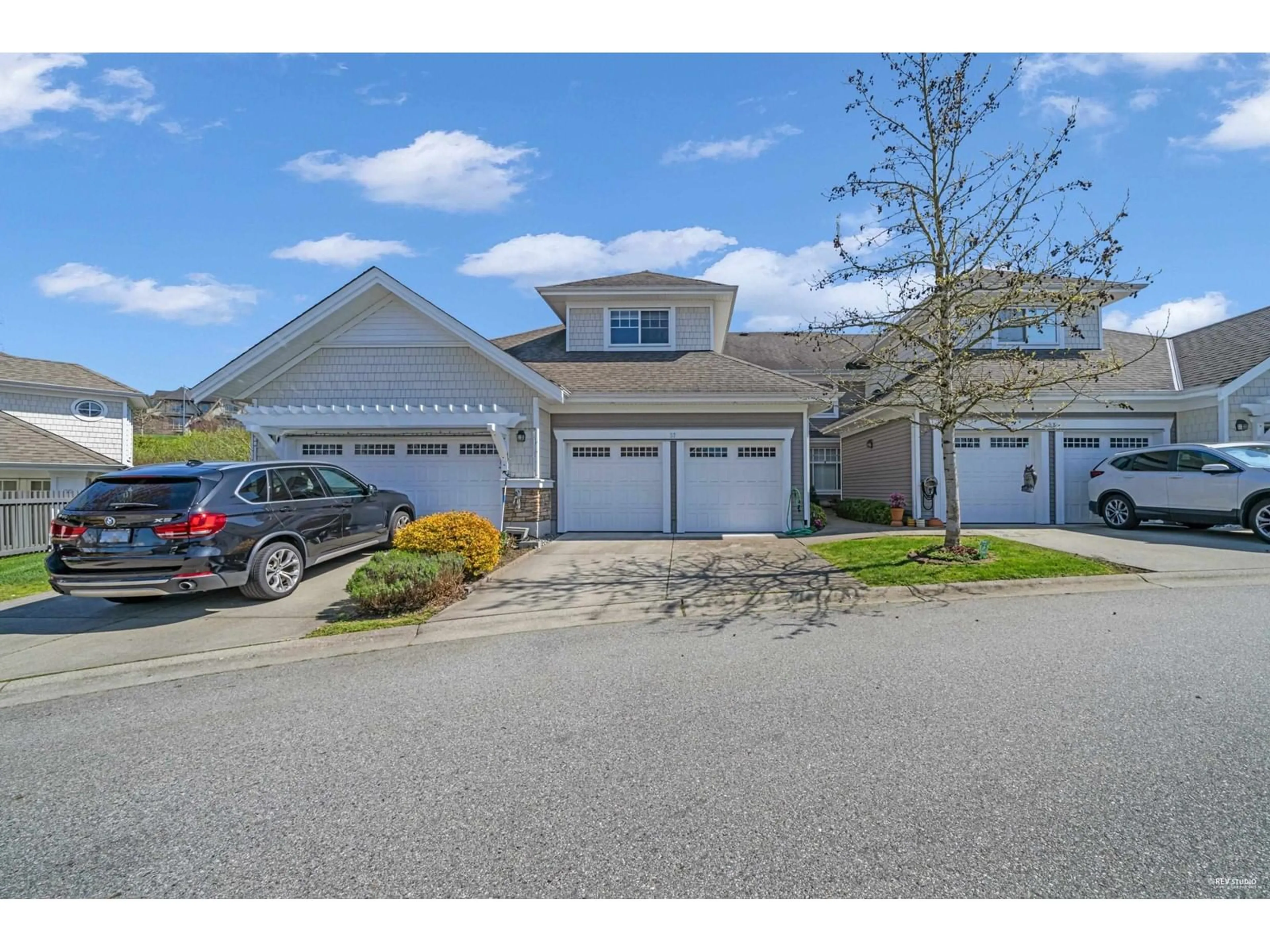 Indoor garage for 37 - 10500 DELSOM, Delta British Columbia V4C0C3