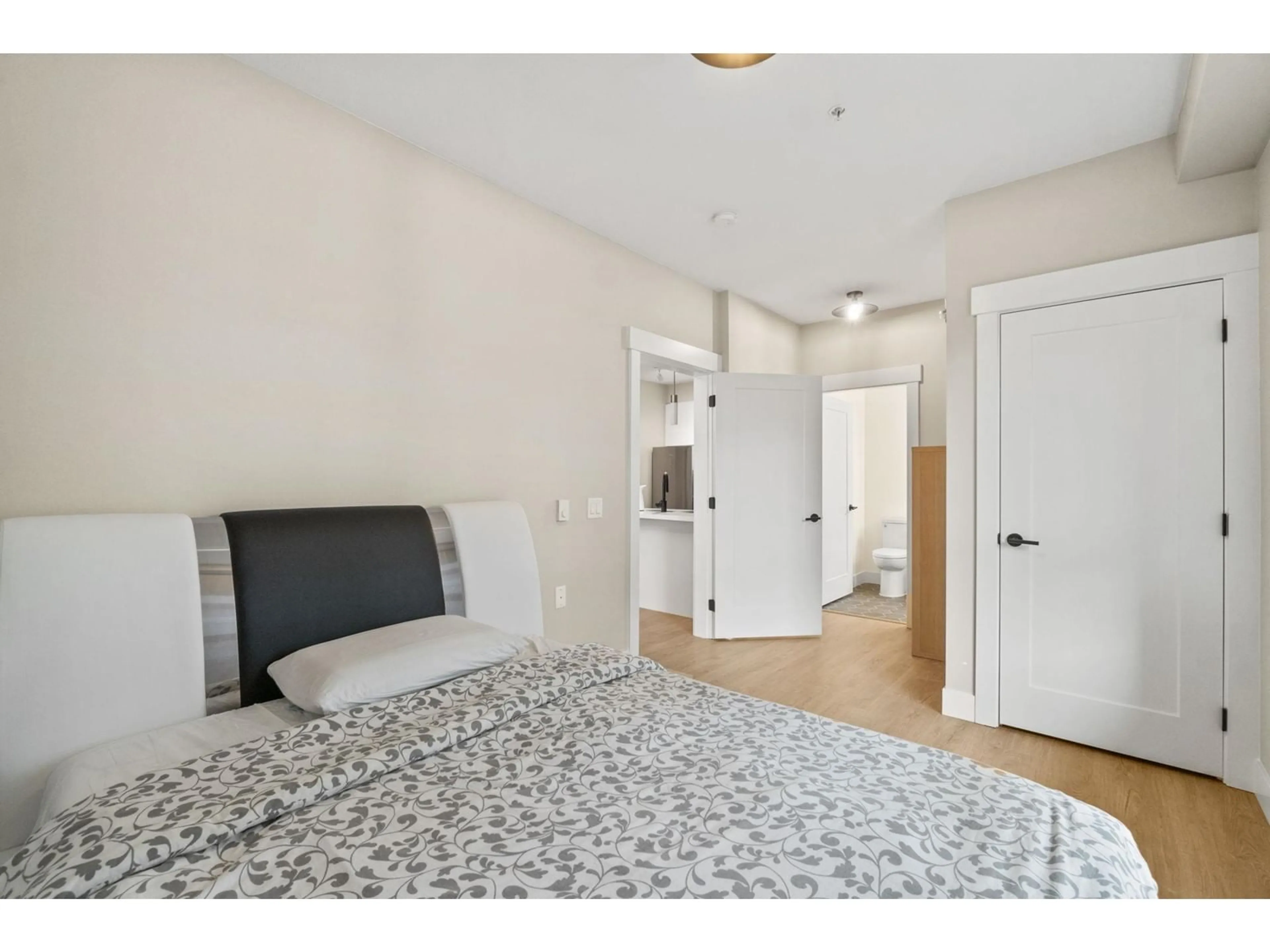 A pic of a room for A115 - 20838 78B, Langley British Columbia V2Y3M1