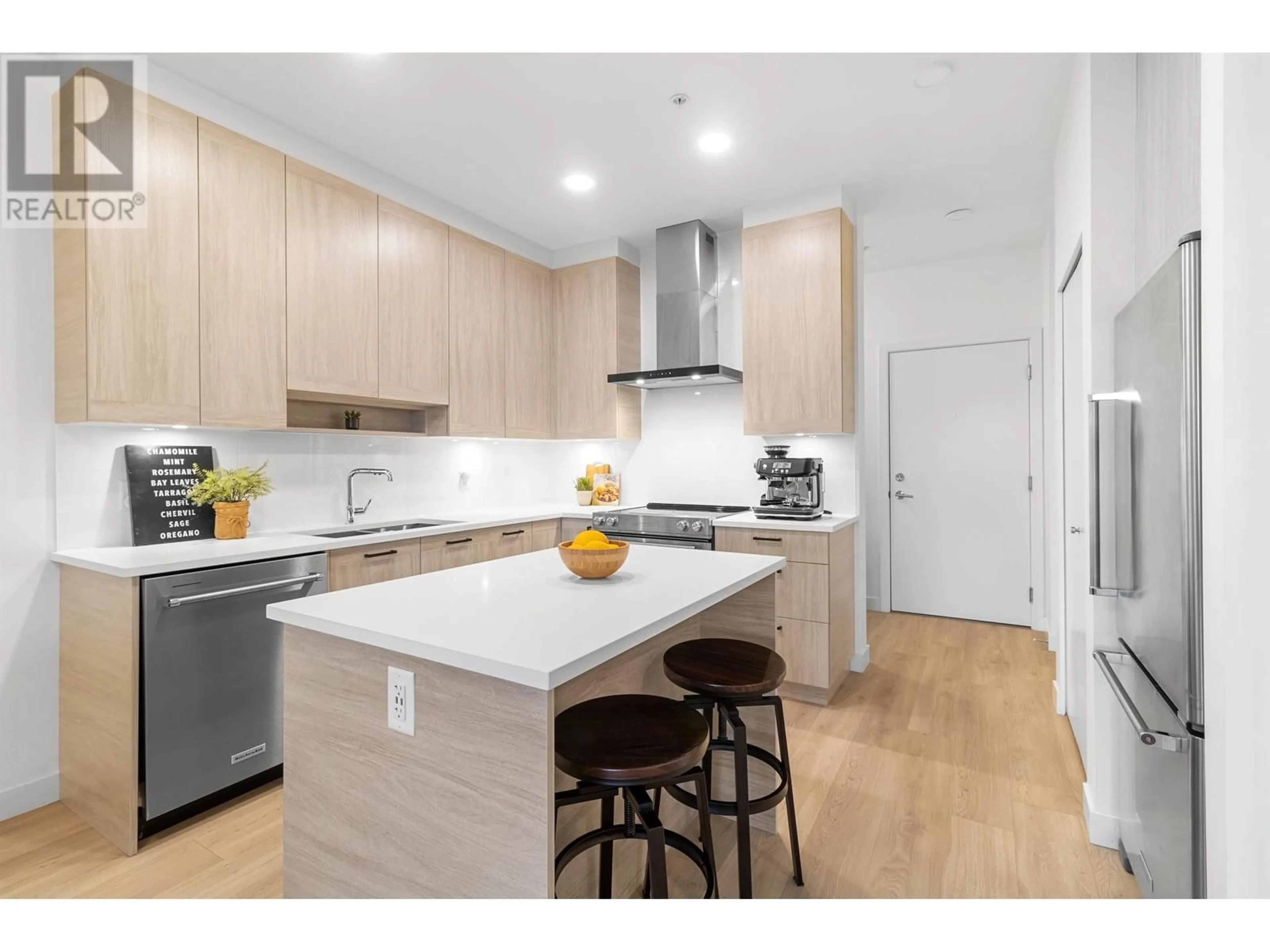 Open concept kitchen, wood/laminate floor for 413 - 7579 16TH STREET, Burnaby British Columbia V3N0H7