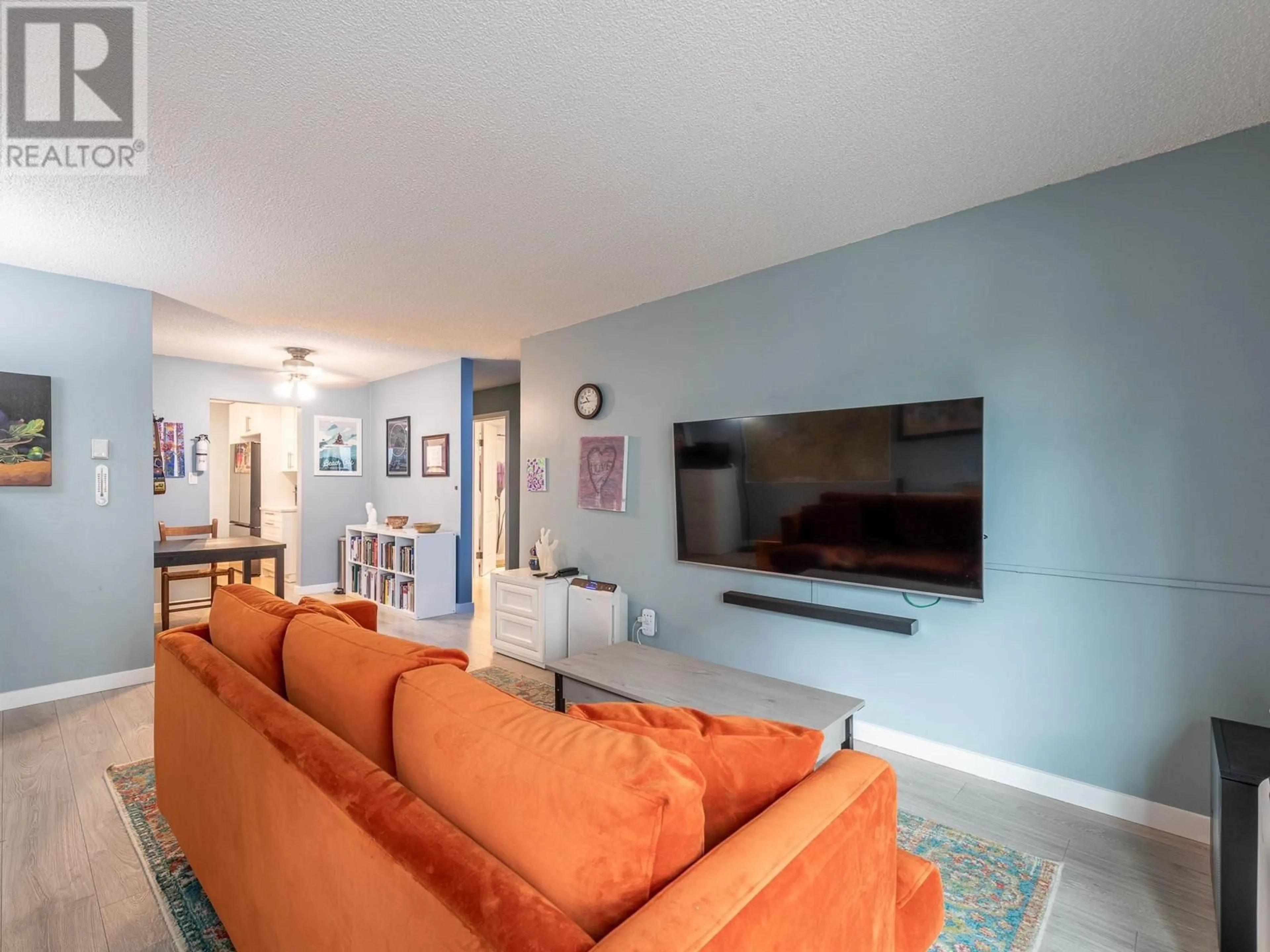 Living room with furniture, unknown for 205 - 1011 FOURTH AVENUE, New Westminster British Columbia V3M1T3