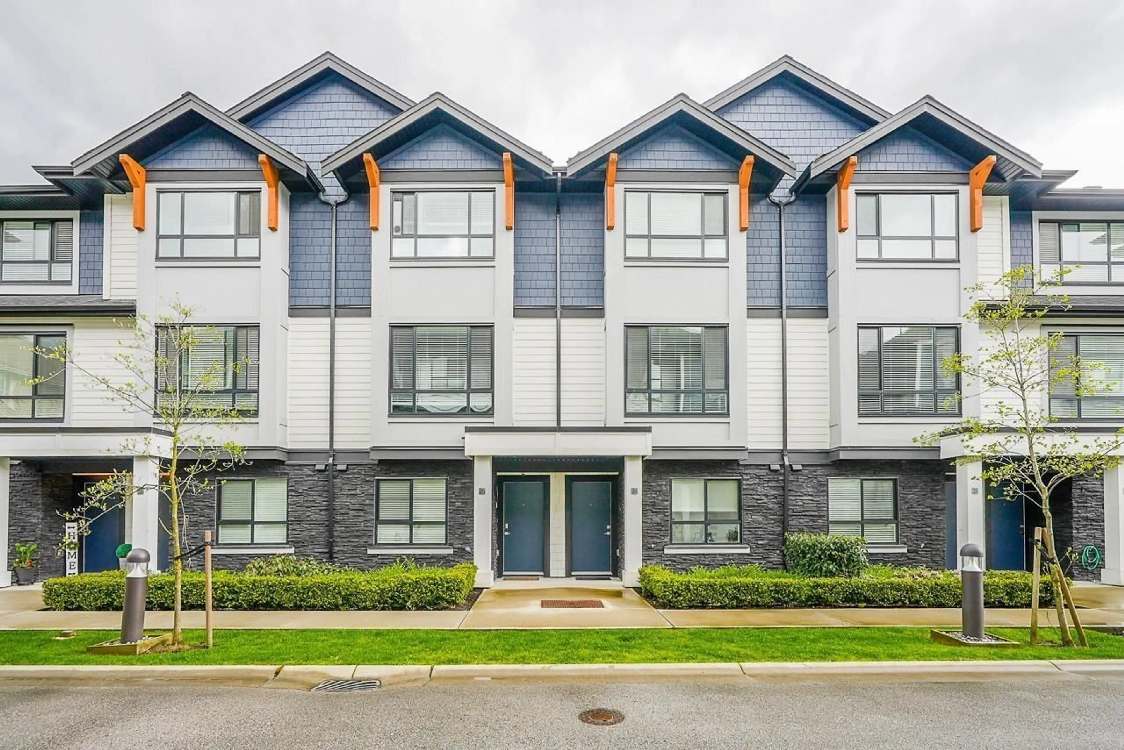 Unknown for 26 - 19704 55A, Langley British Columbia V3A0L2