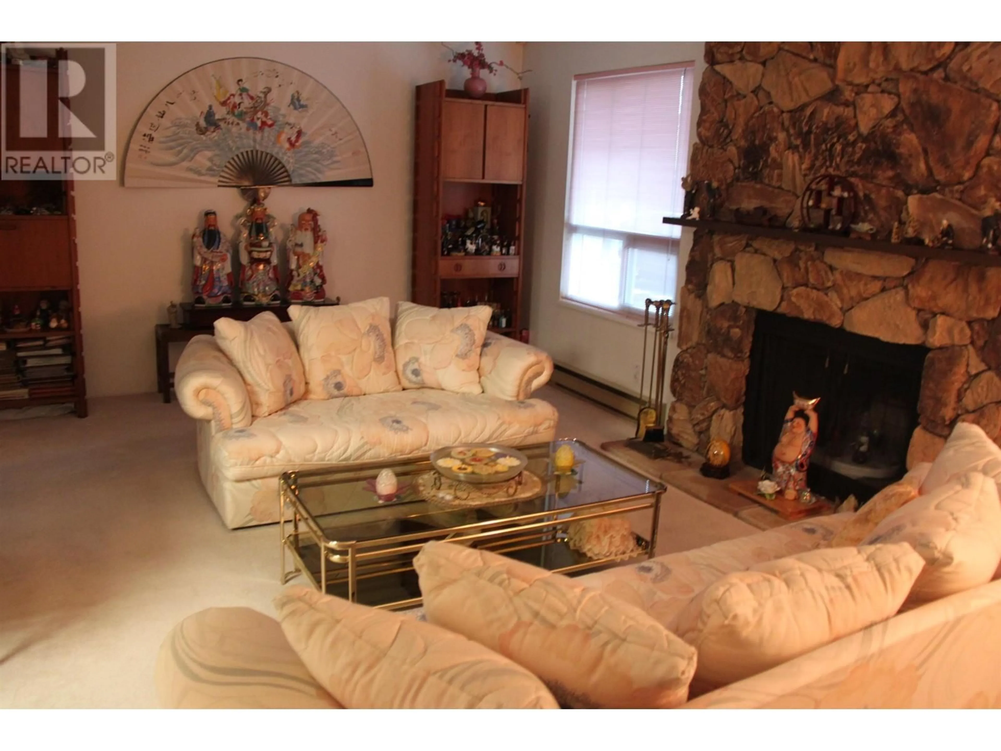 Living room with furniture, unknown for 11357 KINGCOME AVENUE, Richmond British Columbia V7A4W1
