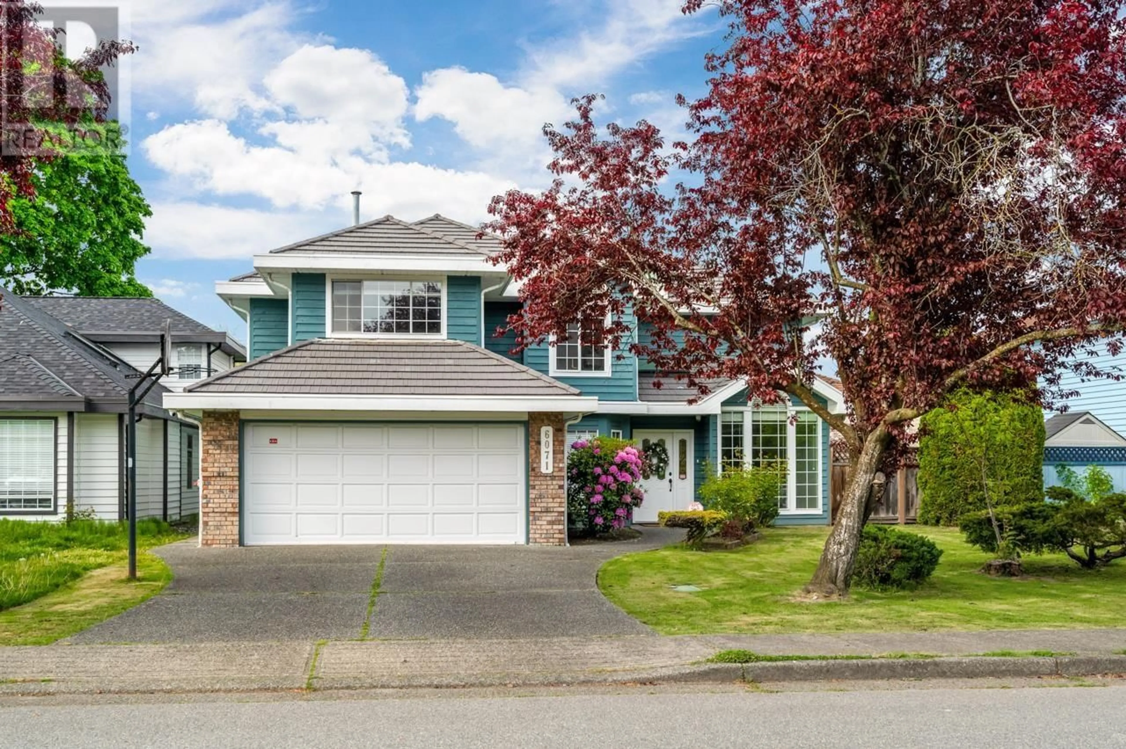 Home with vinyl exterior material, street for 6071 LIVINGSTONE PLACE, Richmond British Columbia V7C5J6