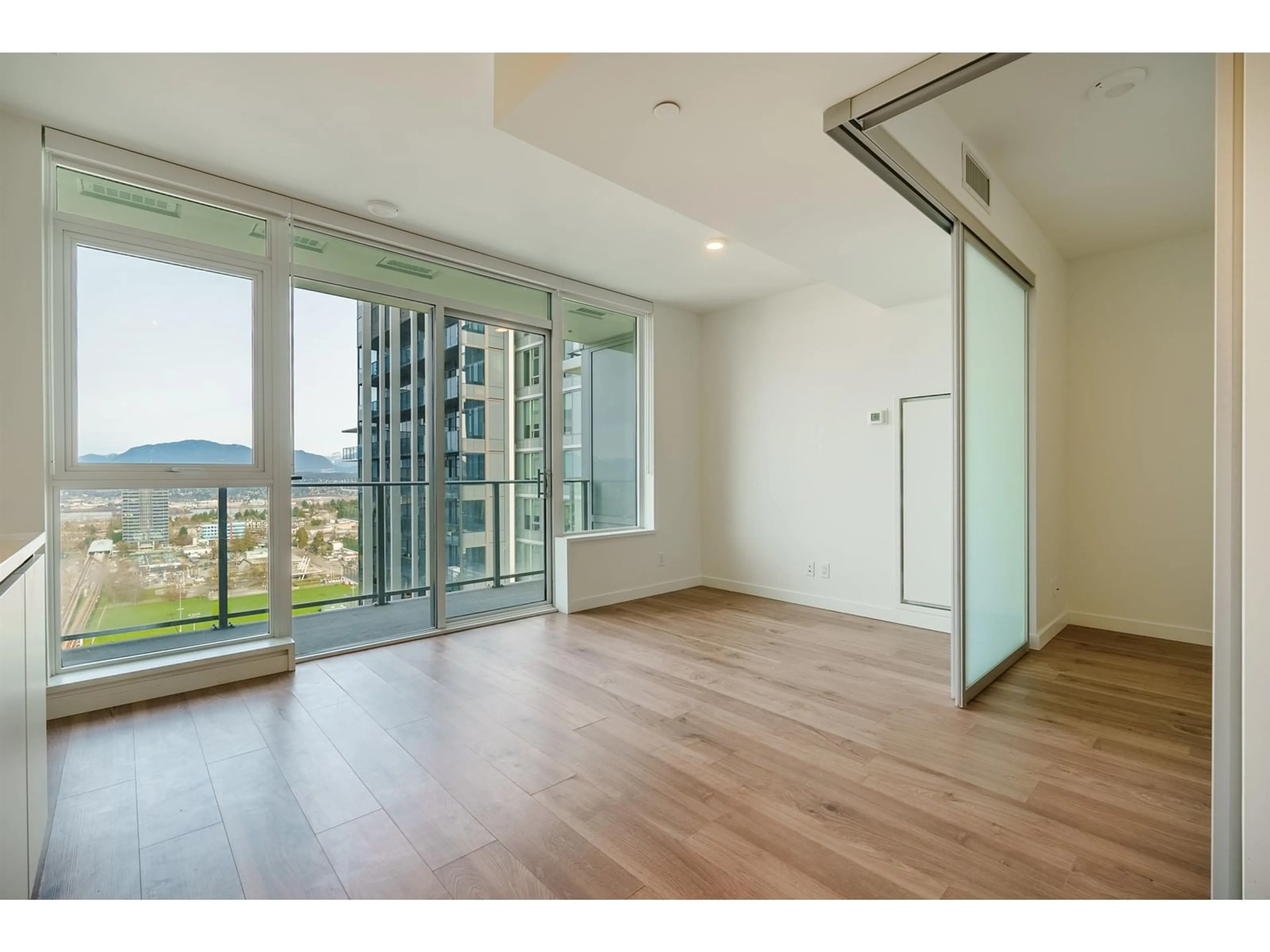 Unknown for 2503 - 10448 UNIVERSITY, Surrey British Columbia V3T0S7