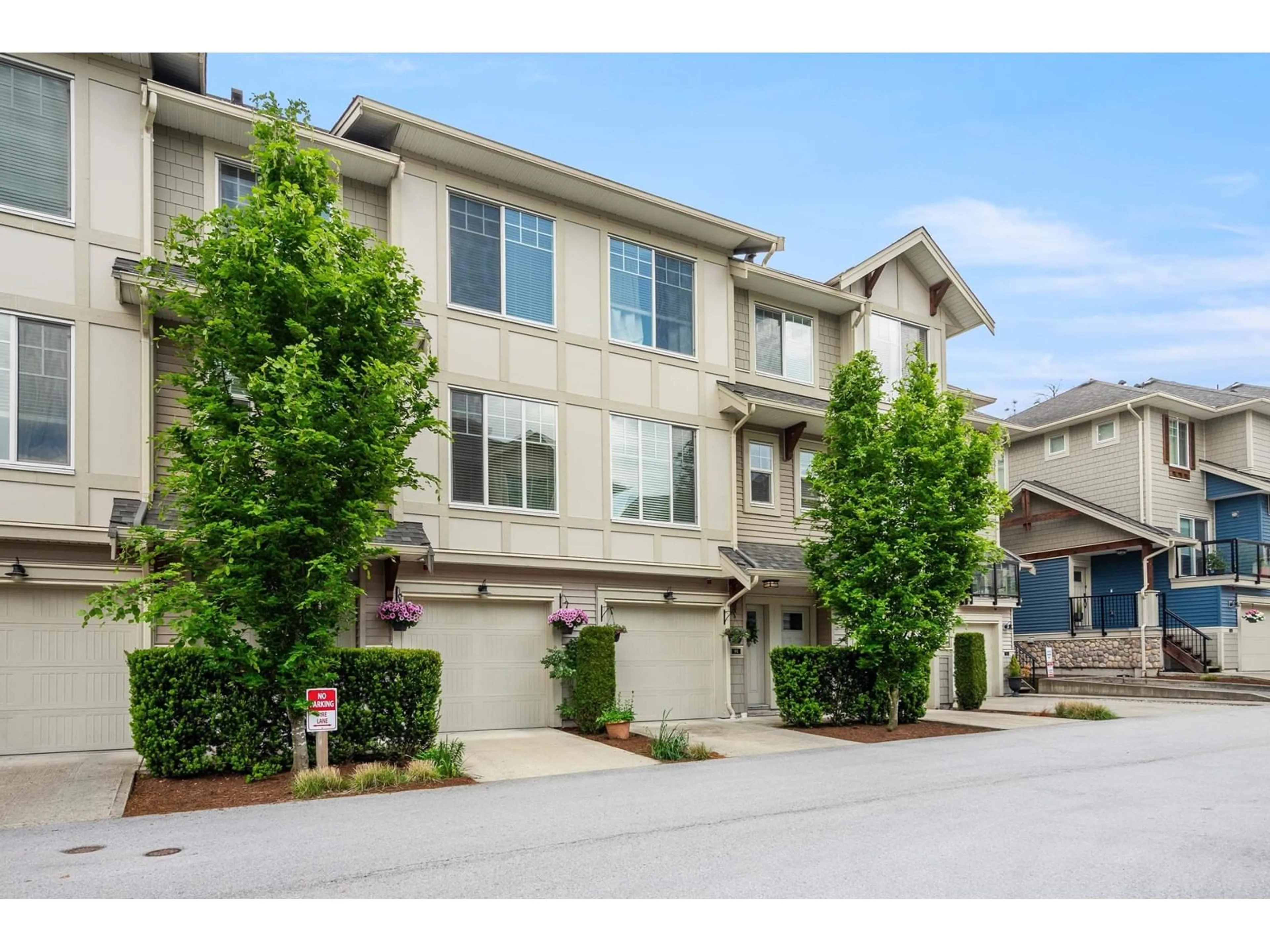 A pic from outside/outdoor area/front of a property/back of a property/a pic from drone, street for 90 - 20498 82, Langley British Columbia V2Y0V1