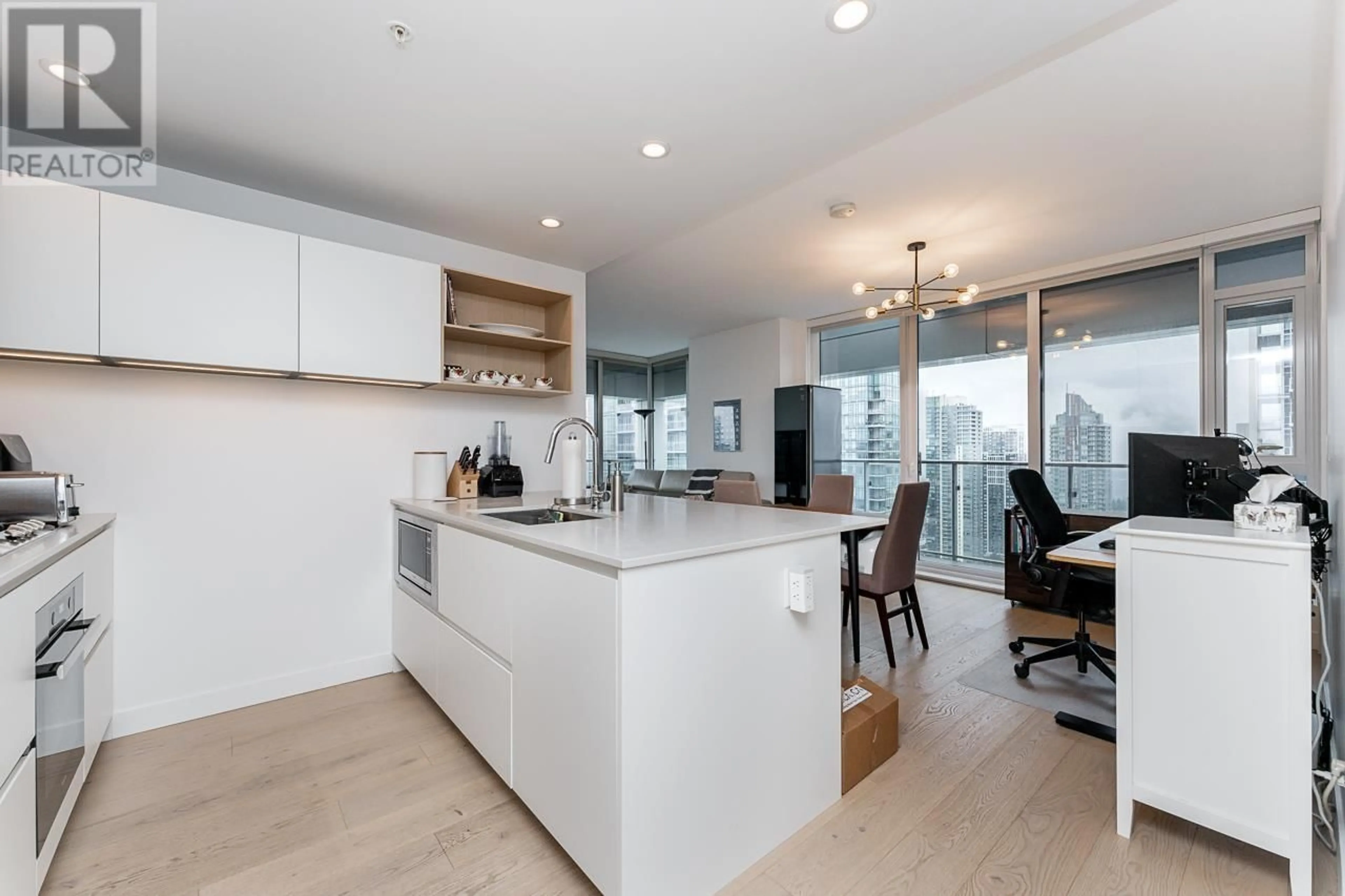 Open concept kitchen, unknown for 3502 - 6000 MCKAY AVENUE, Burnaby British Columbia V5H0K2