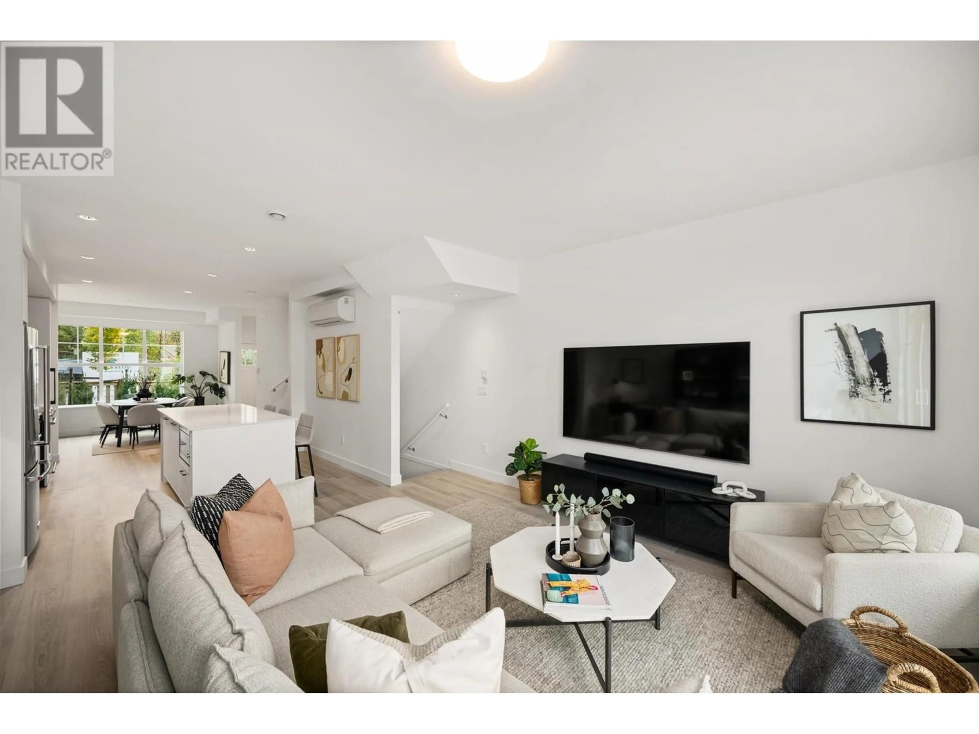 Living room with furniture, unknown for 119 - 3421 QUEENSTON AVENUE, Coquitlam British Columbia V0V0V0