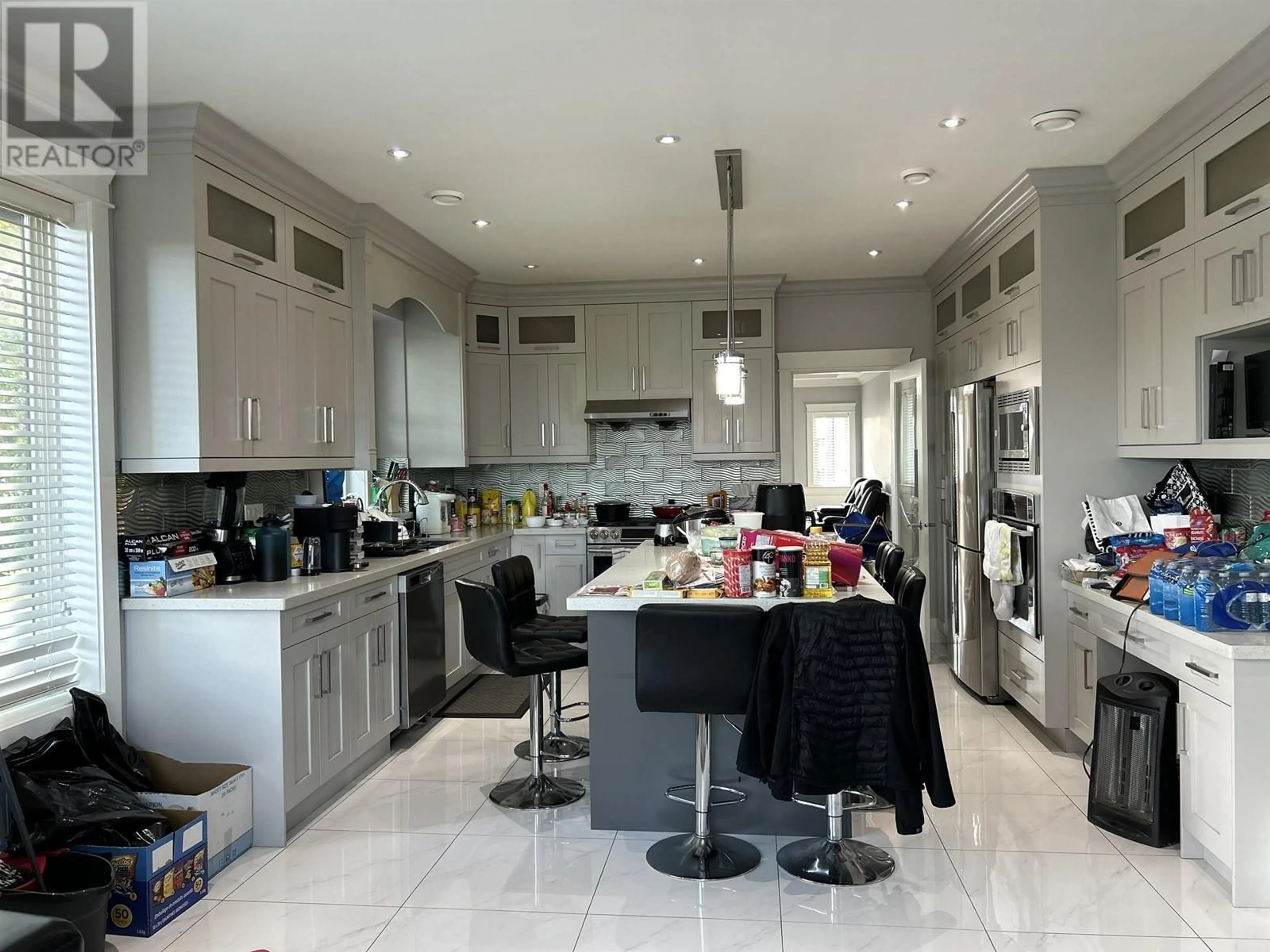 Contemporary kitchen, ceramic/tile floor for 11971 MONTEGO STREET, Richmond British Columbia V6X1H7