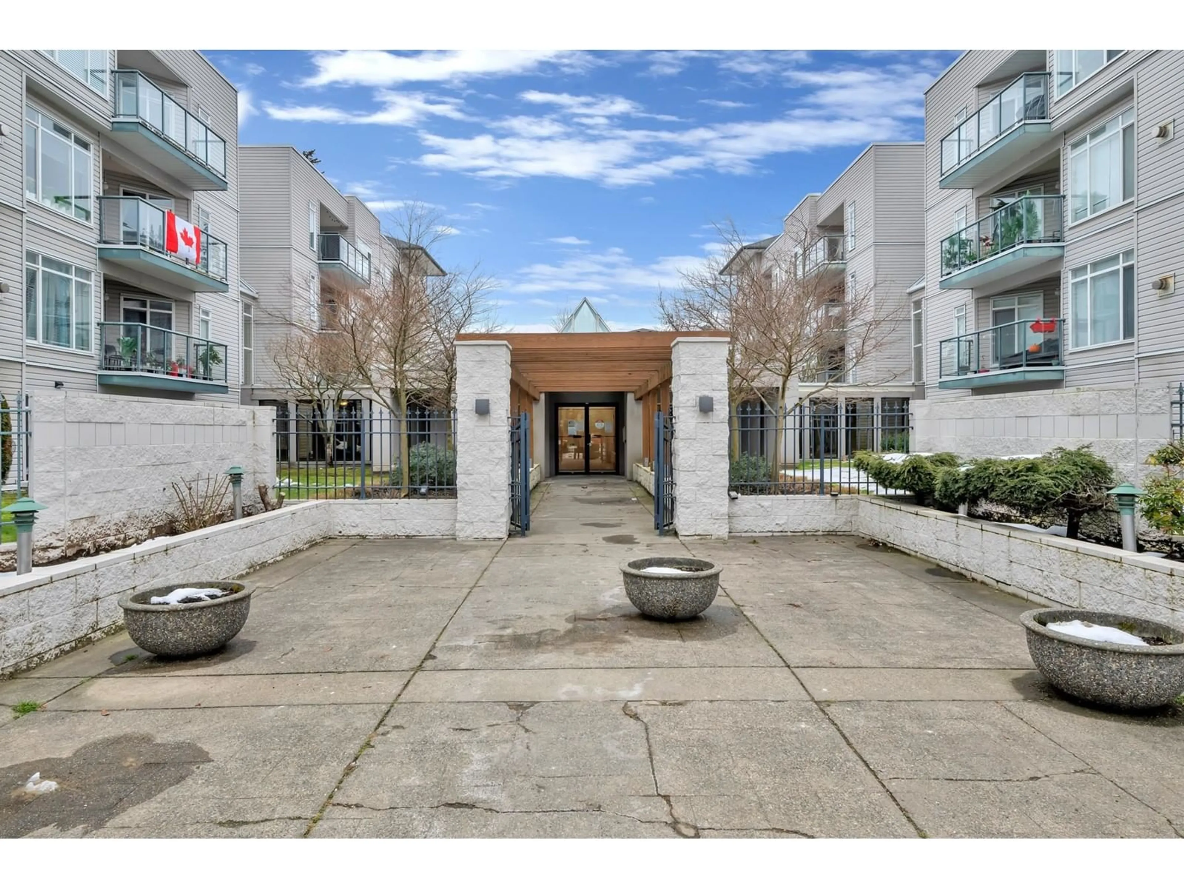 Unknown for 306 - 32075 GEORGE FERGUSON, Abbotsford British Columbia V2T2K7