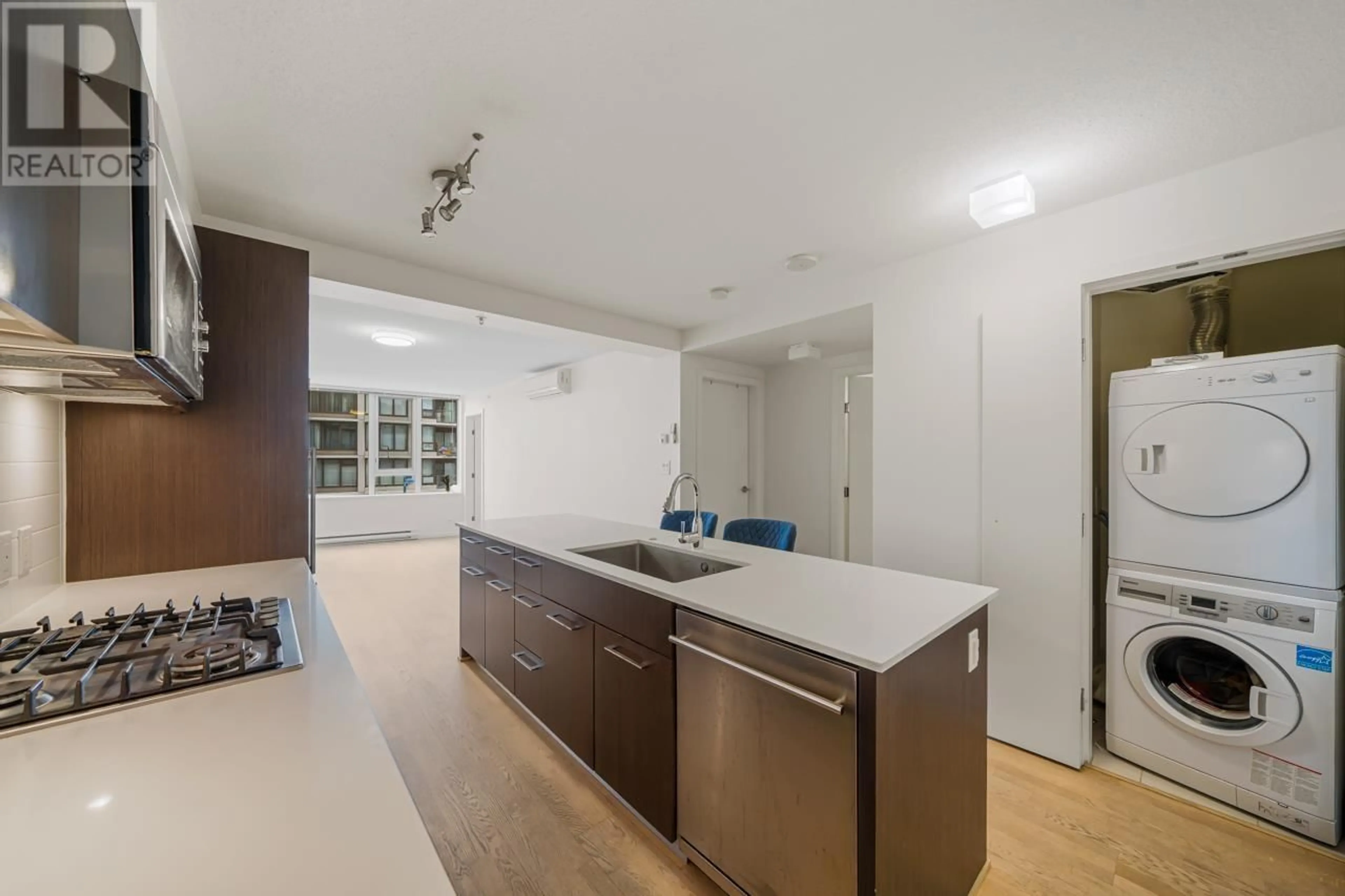 Open concept kitchen, unknown for 502 - 7988 ACKROYD ROAD, Richmond British Columbia V6X0K6