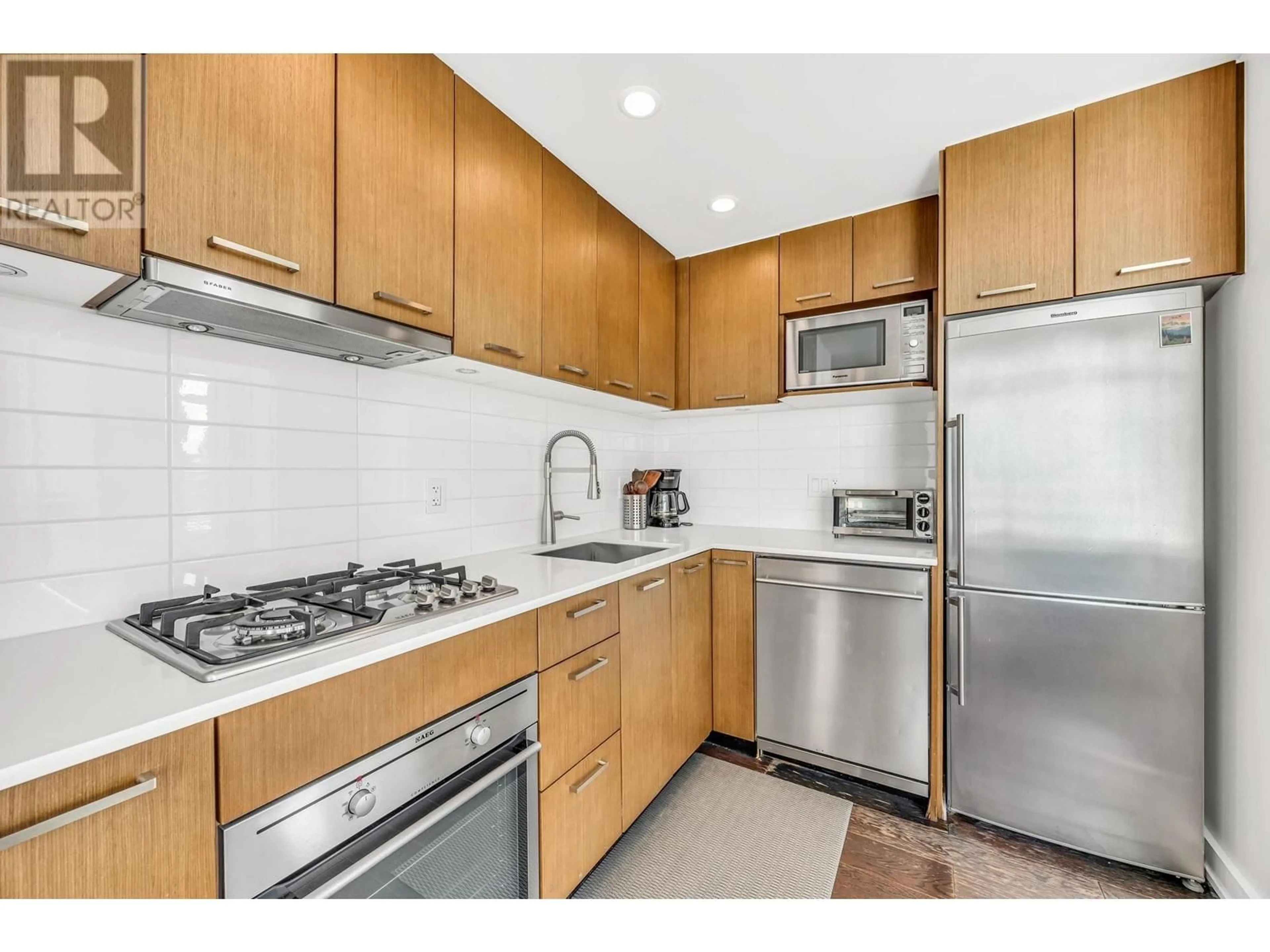 Standard kitchen, unknown for 2607 - 1372 SEYMOUR STREET, Vancouver British Columbia V6B0L1