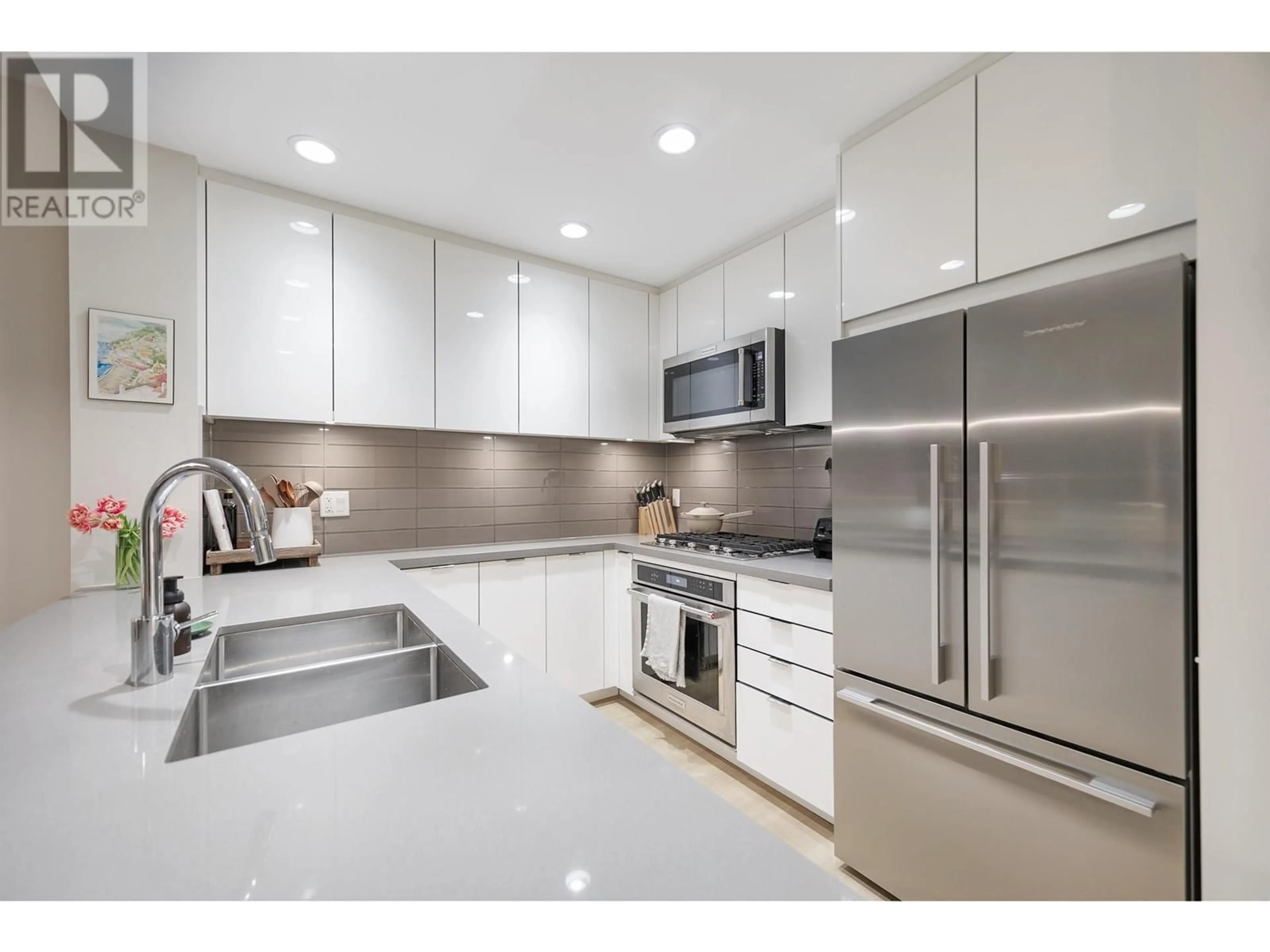 Unknown for 428 - 255 1ST STREET, North Vancouver British Columbia V7M3G8