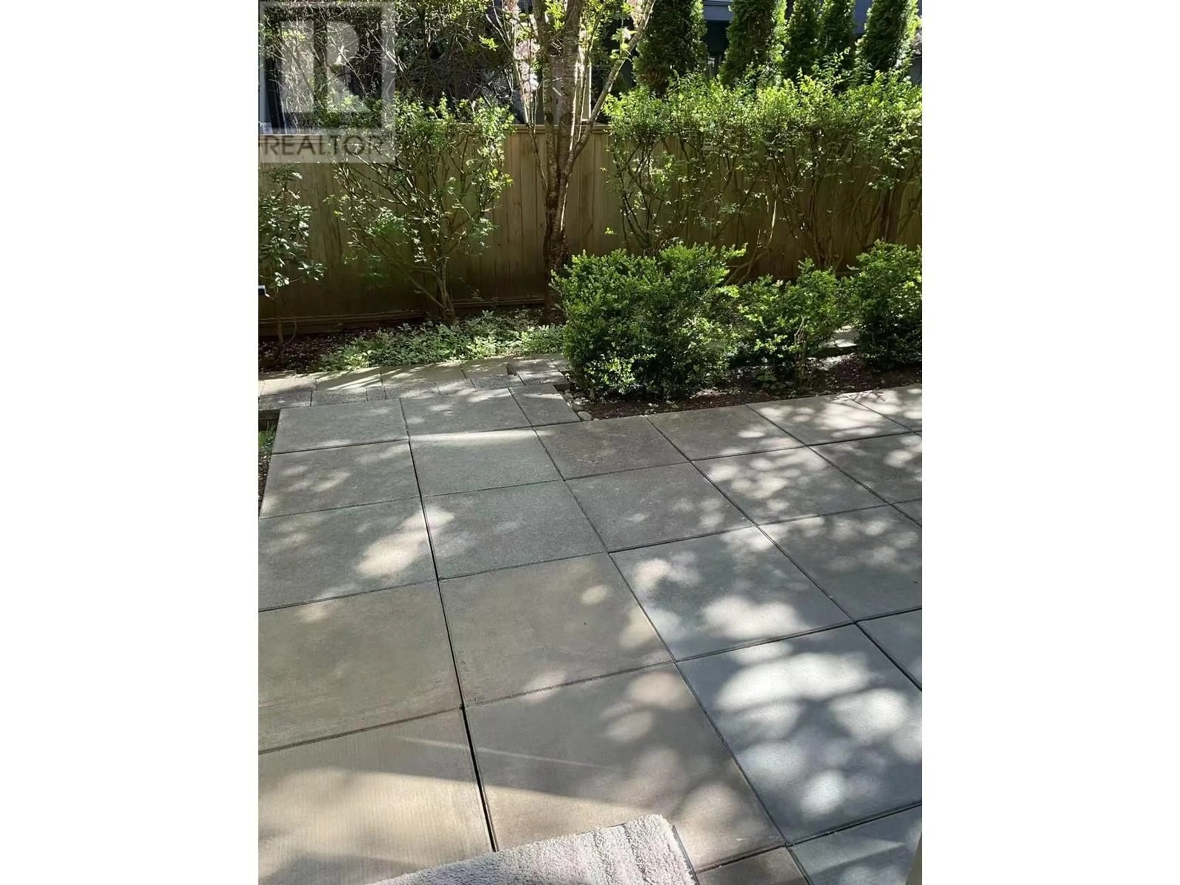 Patio, street for 26 - 6538 ELGIN AVENUE, Burnaby British Columbia V5H3S6