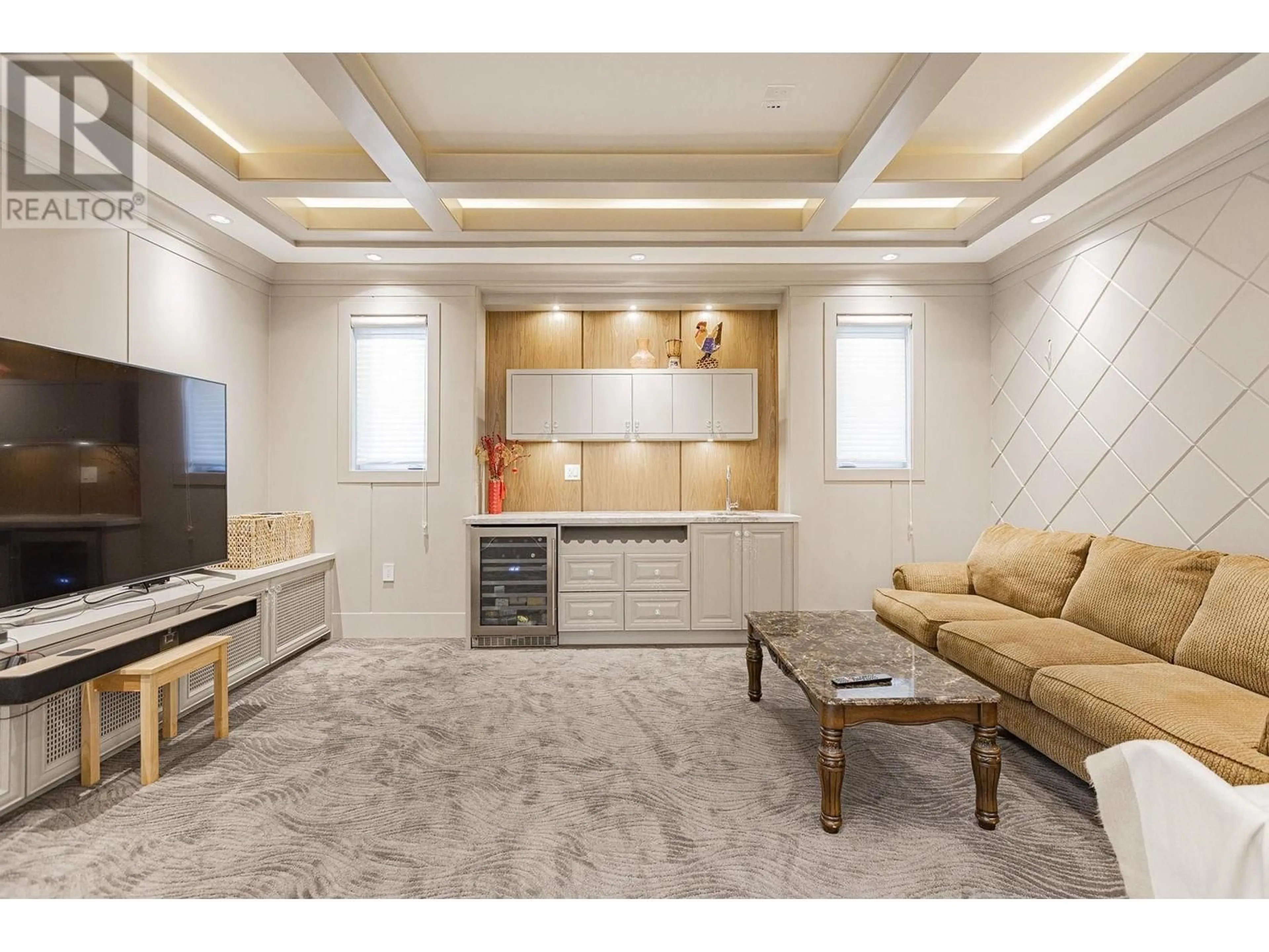 Living room with furniture, unknown for 7580 MALAHAT AVENUE, Richmond British Columbia V7A4G9