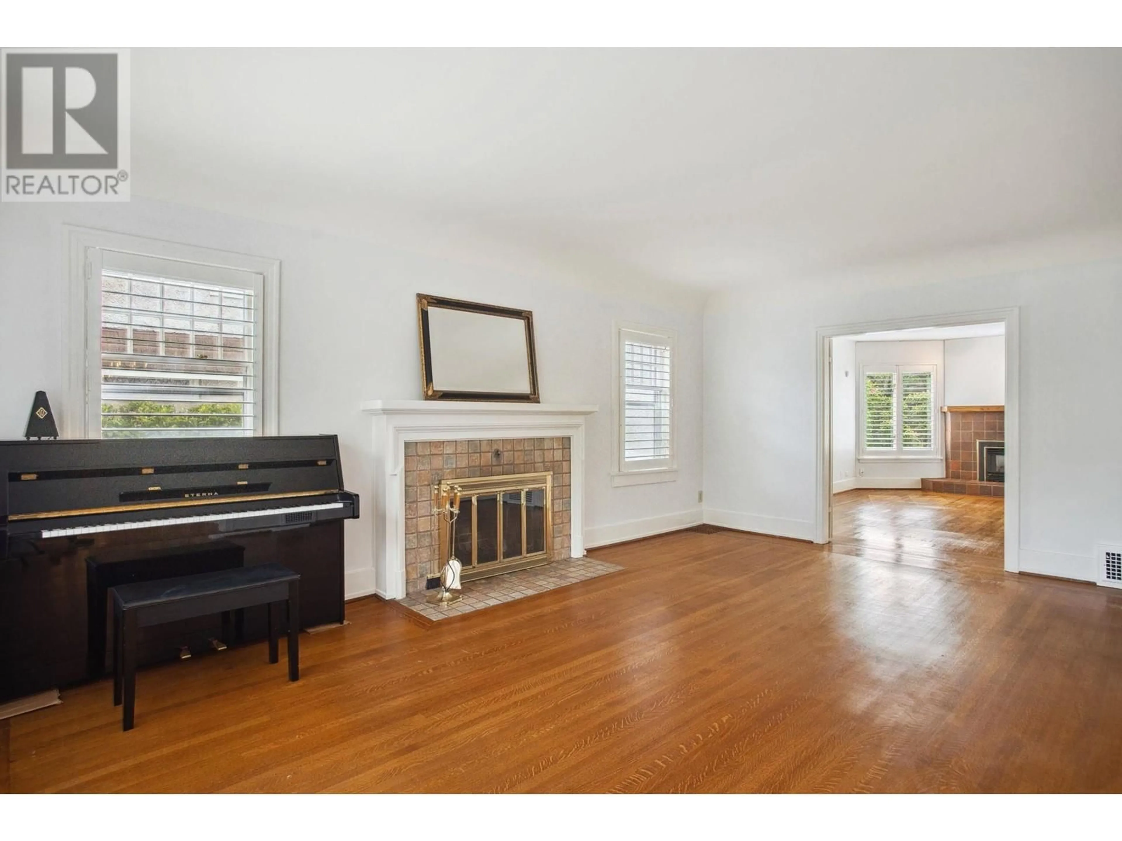 Living room with furniture, unknown for 5909 CARTIER STREET, Vancouver British Columbia V6M3A8