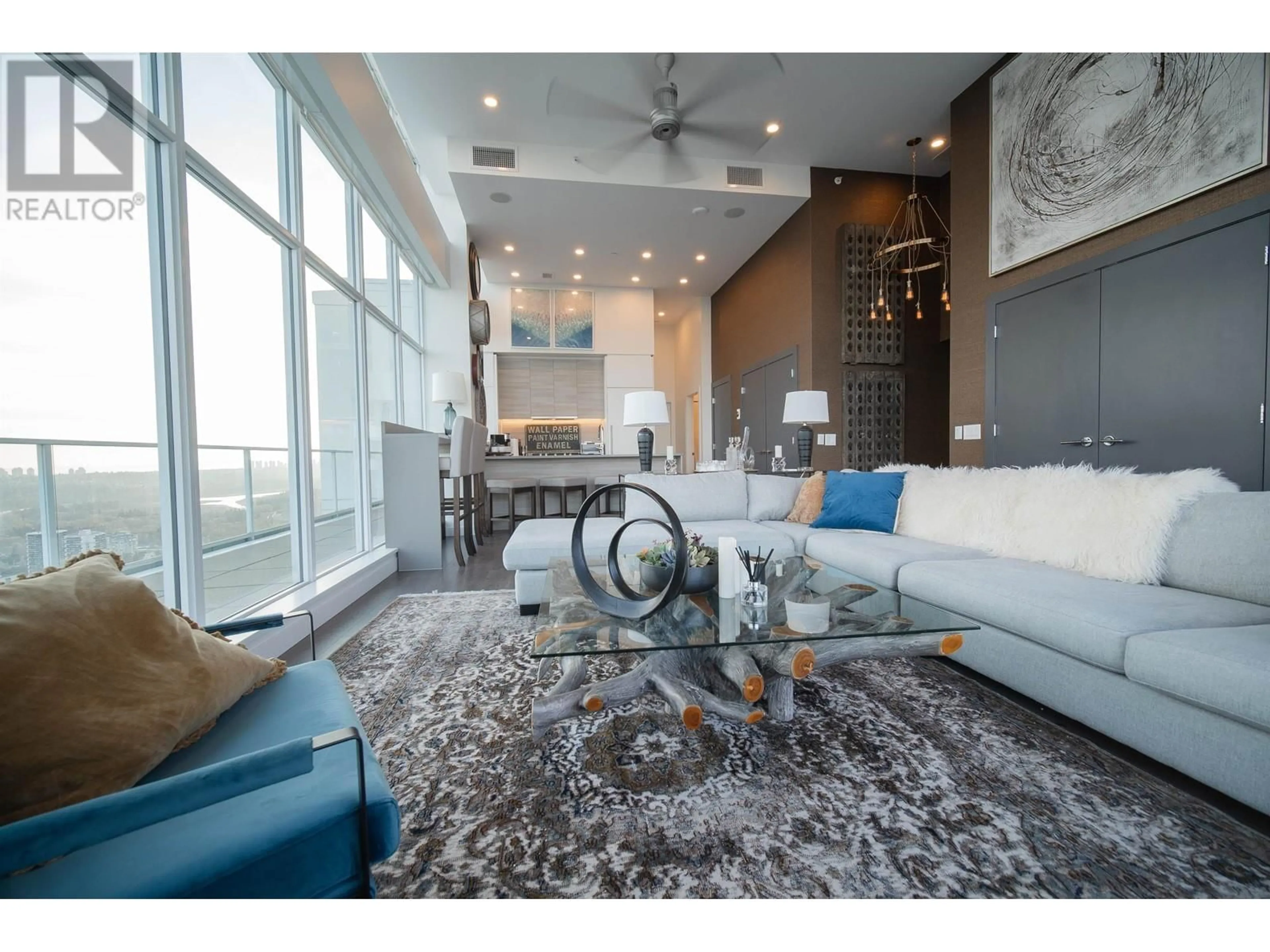 Living room with furniture, unknown for 3701 - 657 WHITING WAY, Coquitlam British Columbia V3J0J6