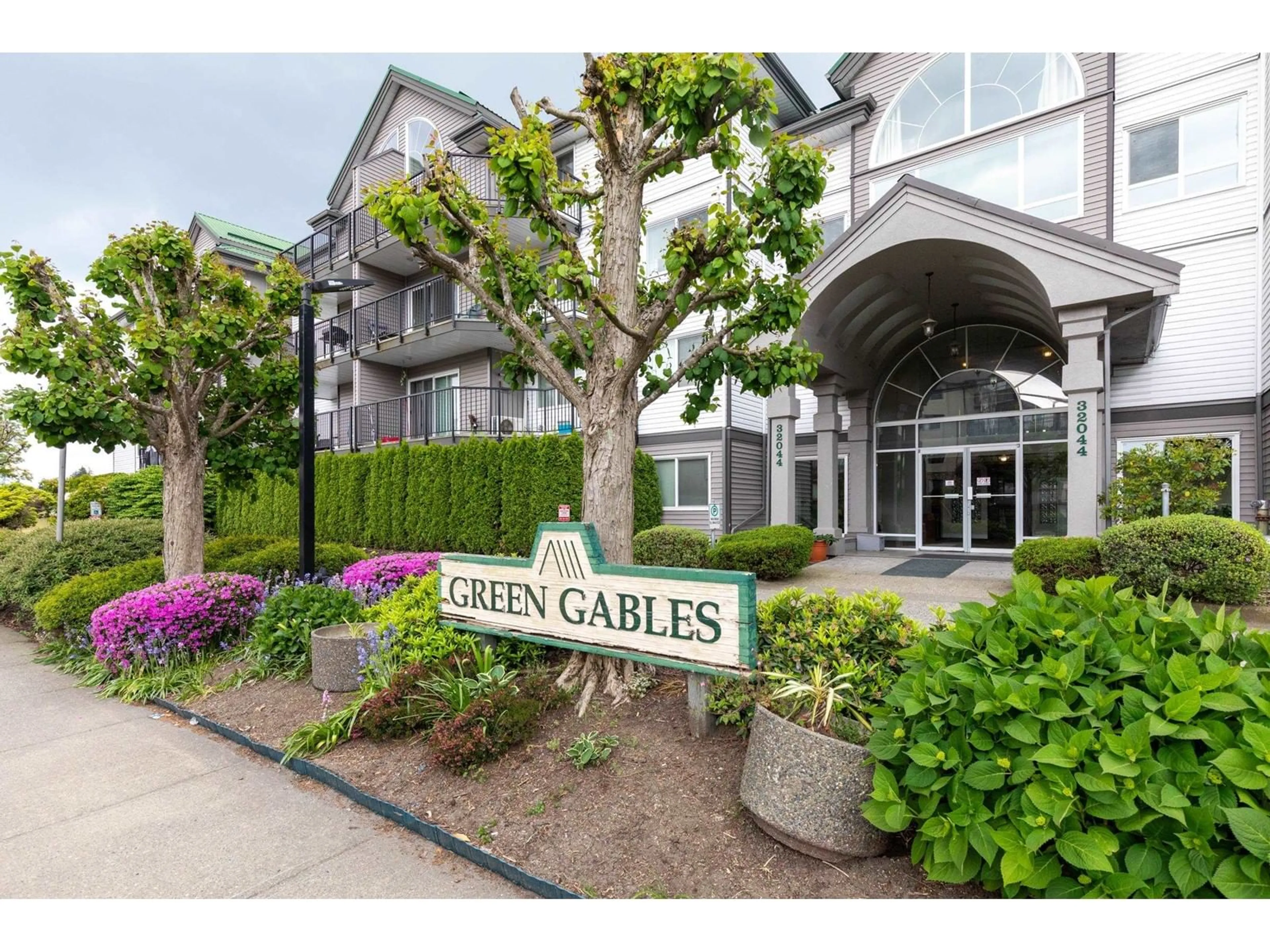 Unknown for 205 - 32044 OLD YALE, Abbotsford British Columbia V2T2C9