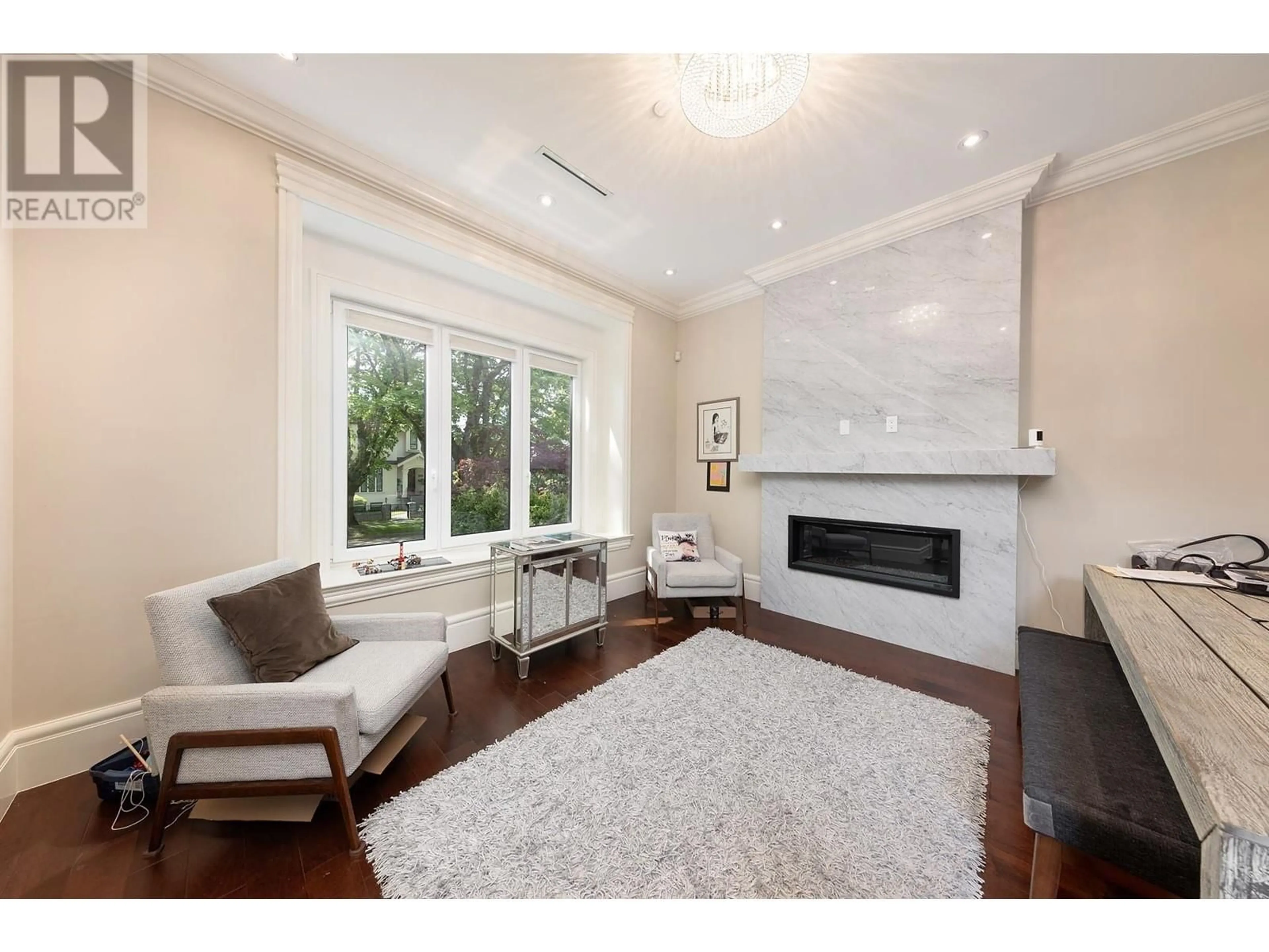 Living room with furniture, unknown for 3149 28TH AVENUE, Vancouver British Columbia V6L1X4