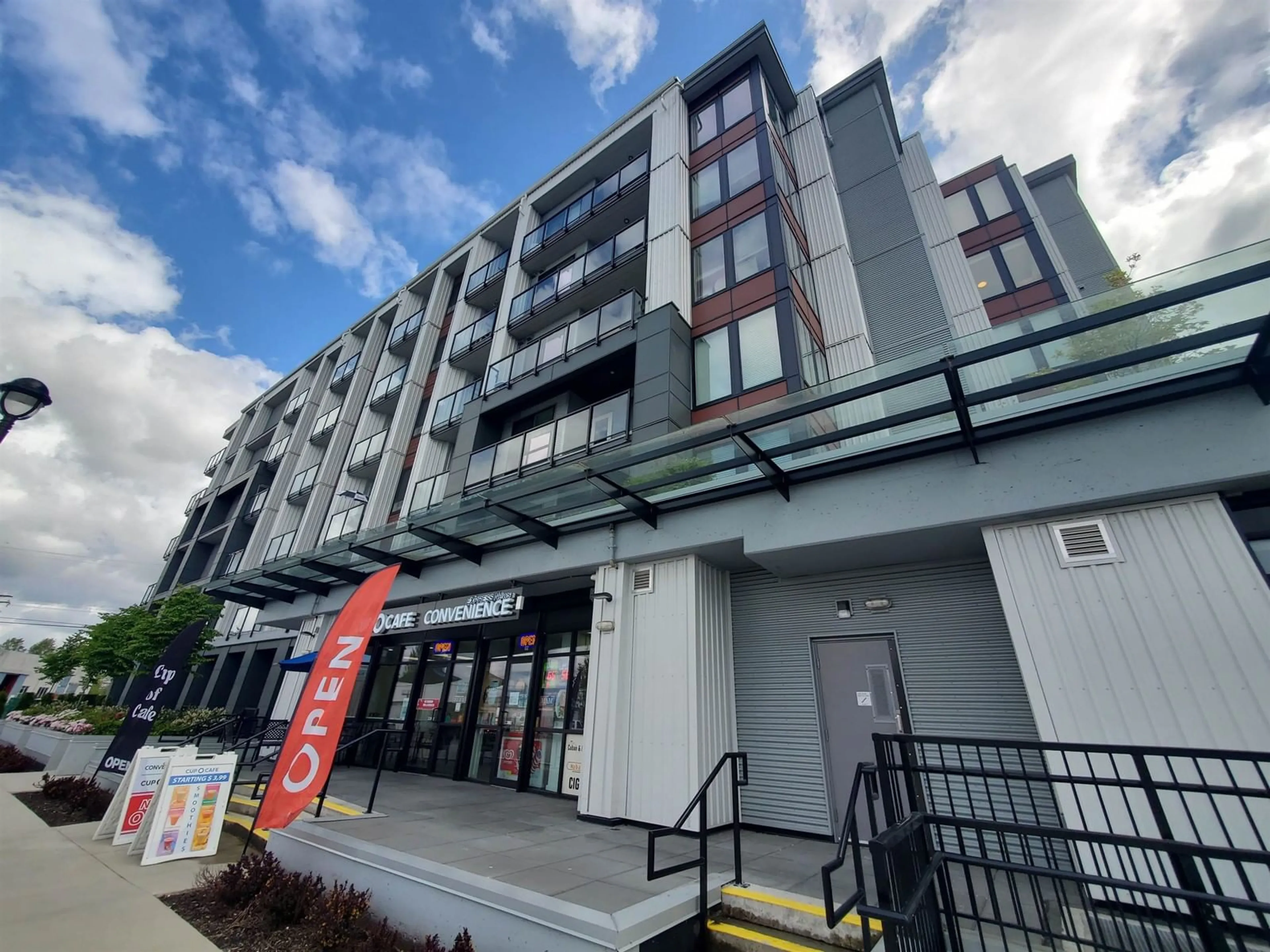 Unknown for 322 - 20360 LOGAN, Langley British Columbia V3A0P5