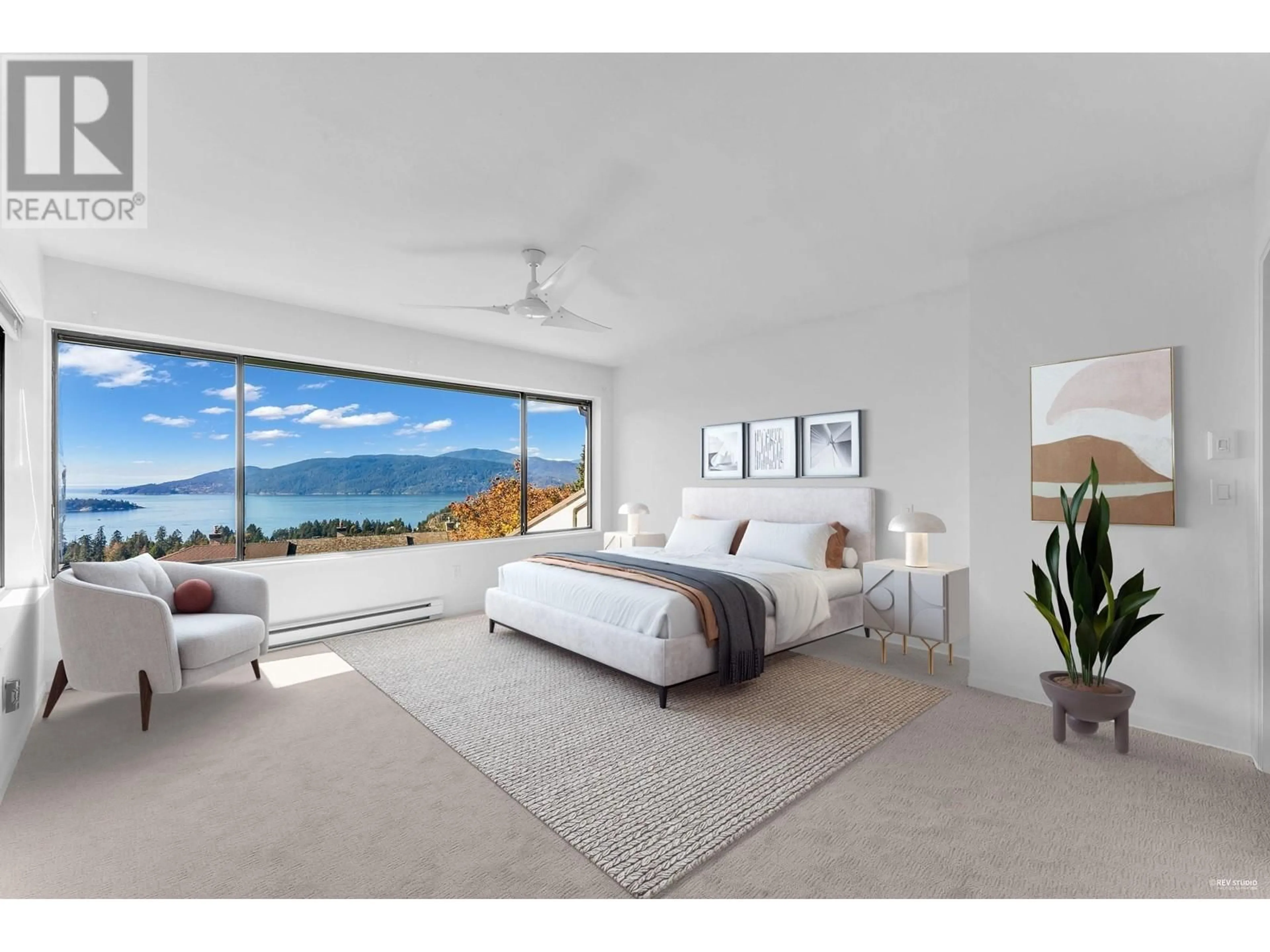 Bedroom with bed, unknown for 5446 MEADFEILD LANE, West Vancouver British Columbia V7W3G3