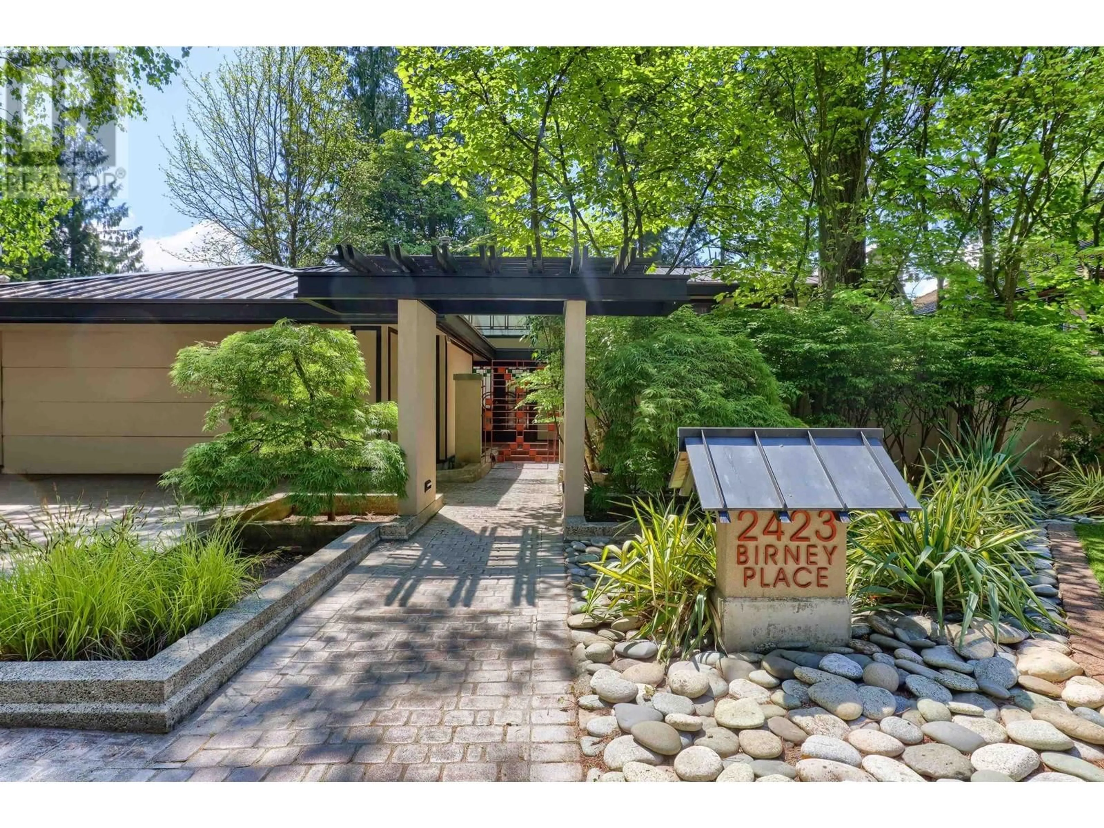 Unknown for 2423 BIRNEY PLACE, North Vancouver British Columbia V7H1J8
