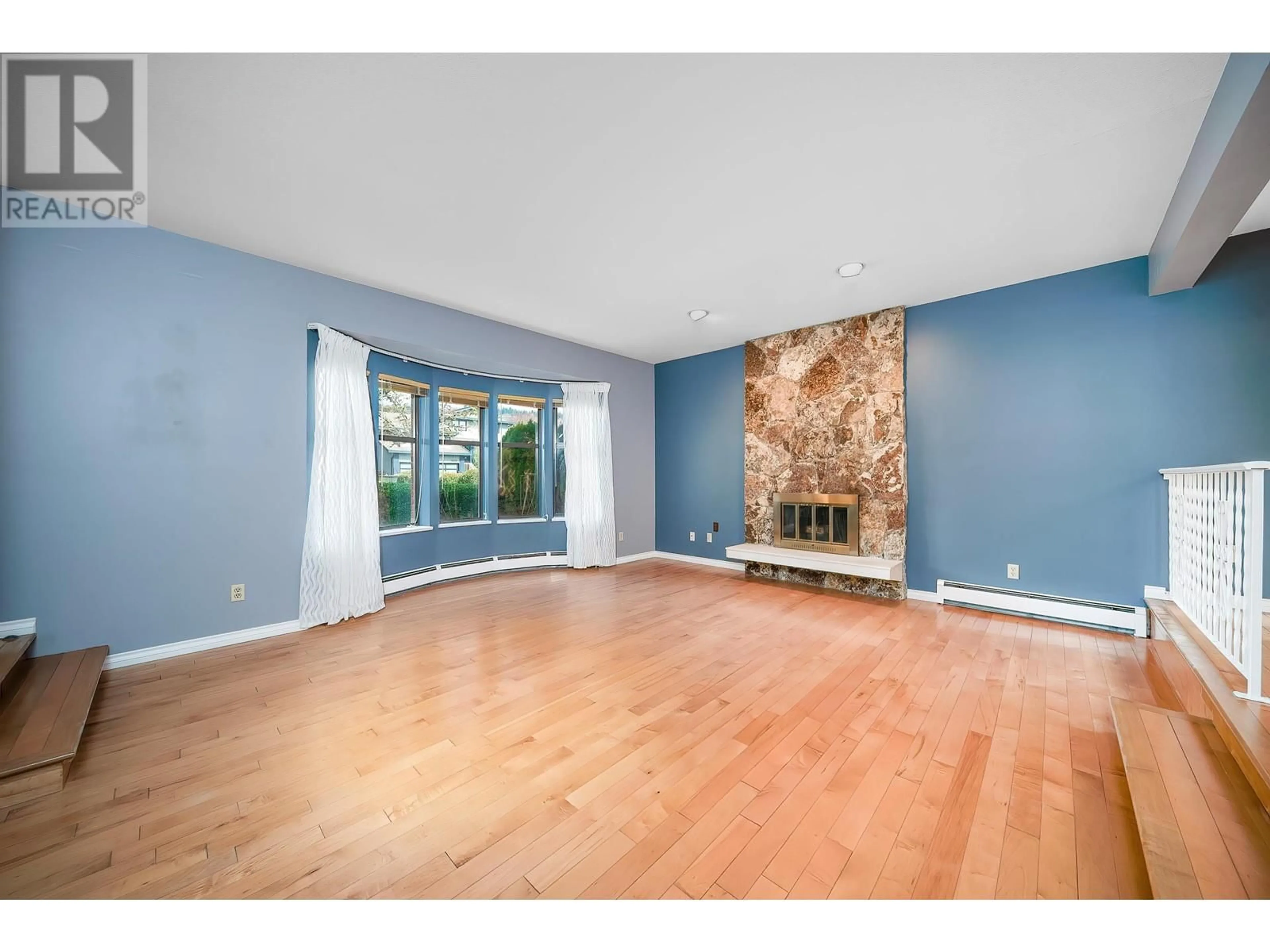 Unknown for 7850 WOODHURST DRIVE, Burnaby British Columbia V5A4E6