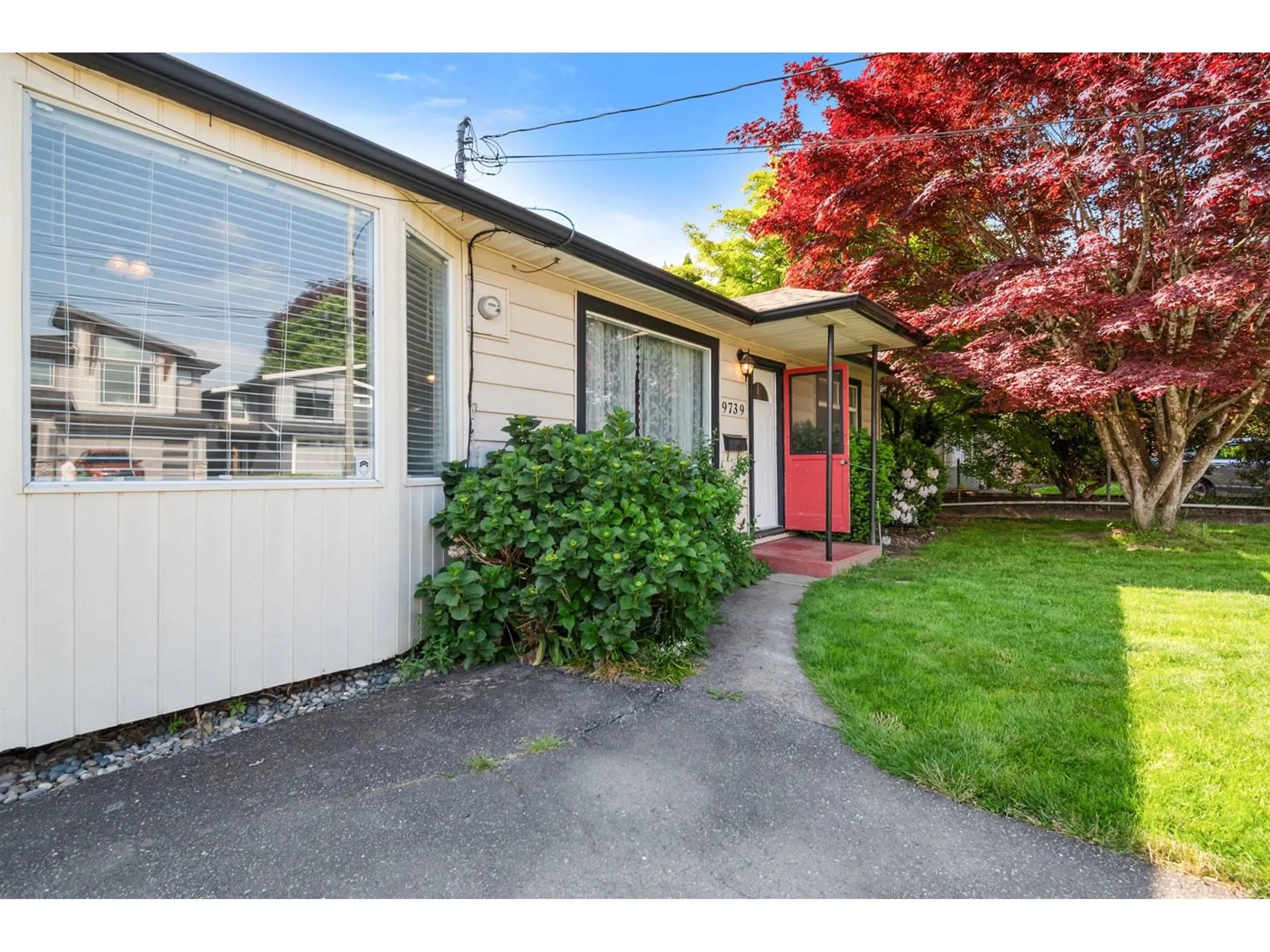 Unknown for 9739 SIDNEY STREET, Chilliwack British Columbia V2P4G5