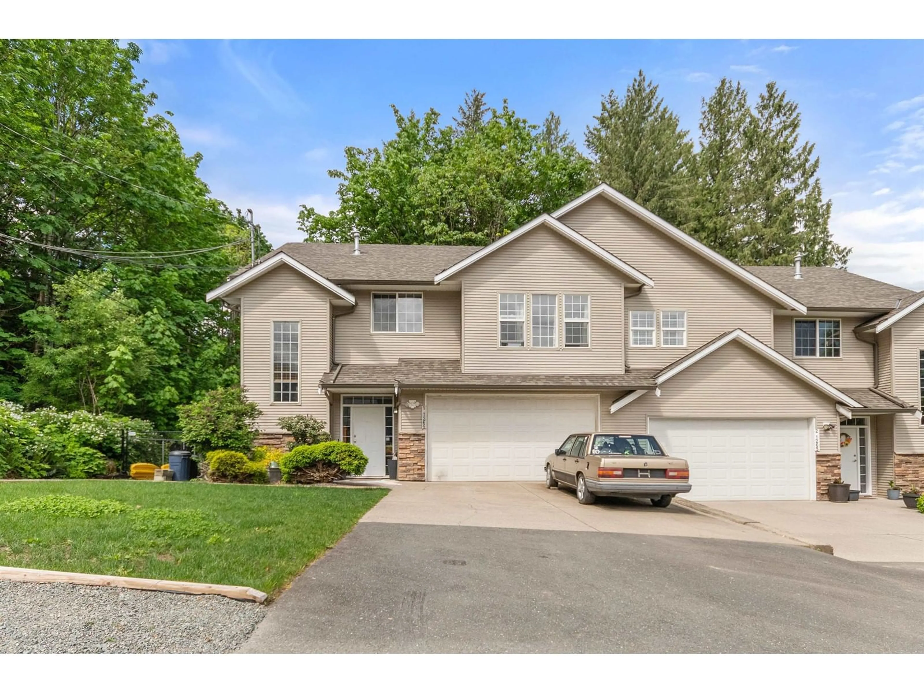 Home with vinyl exterior material, street for 1 - 1265 RYDER STREET, Hope British Columbia V0X1L4