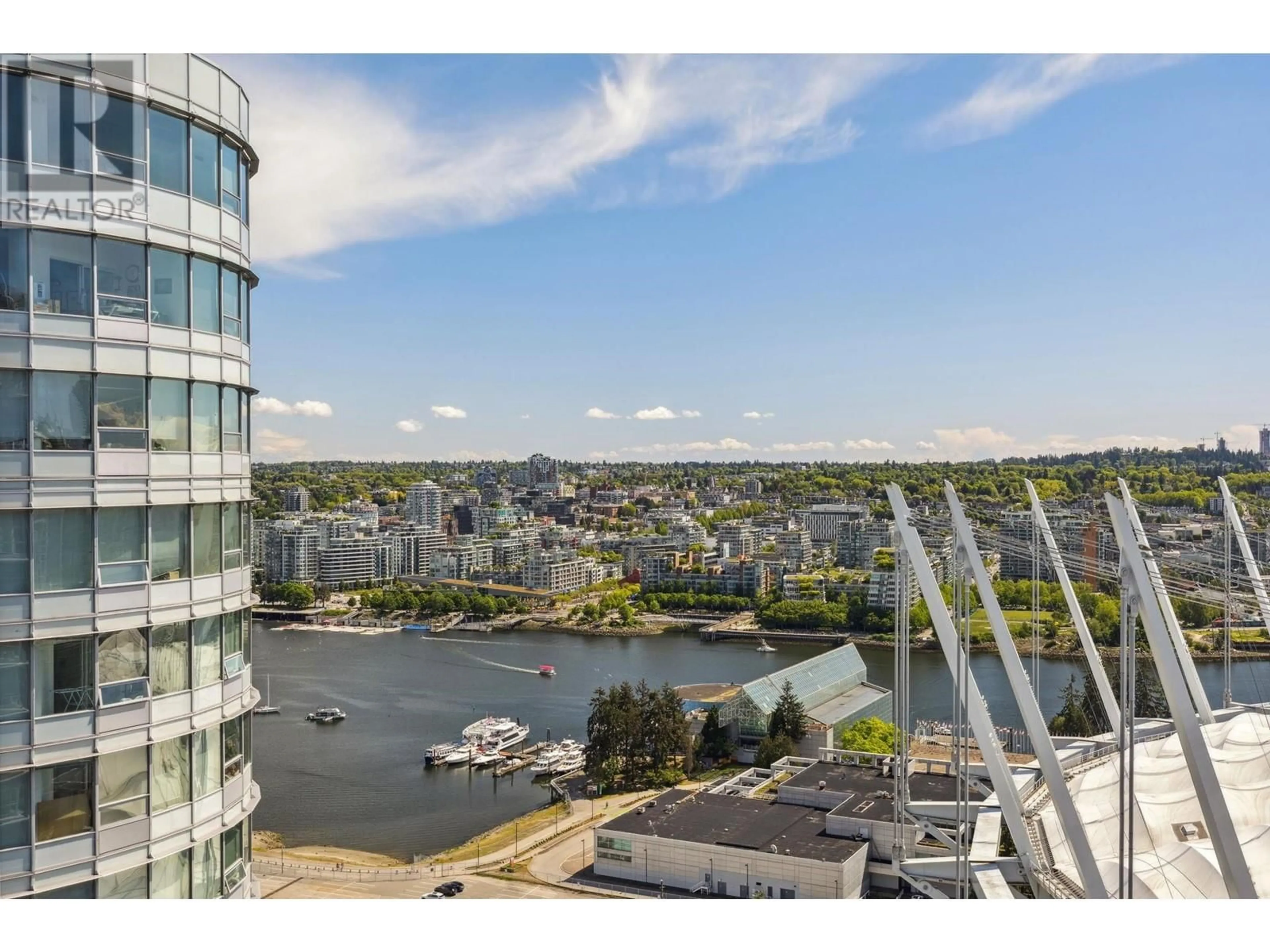 A pic from outside/outdoor area/front of a property/back of a property/a pic from drone, water/lake/river/ocean view for 3109 - 111 GEORGIA STREET, Vancouver British Columbia V6B1T8
