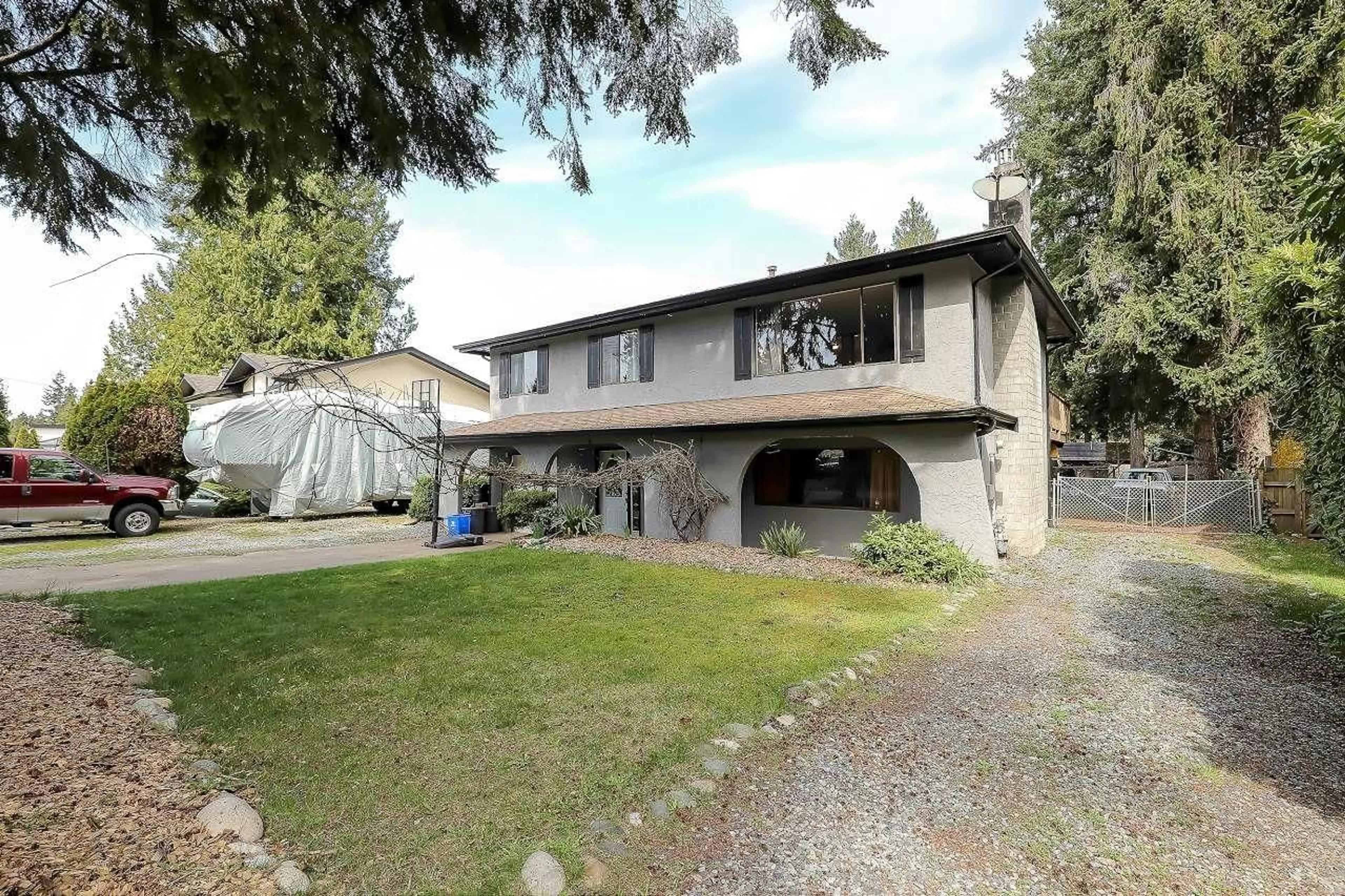 Home with vinyl exterior material, street for 20313 44, Langley British Columbia V3A6P6