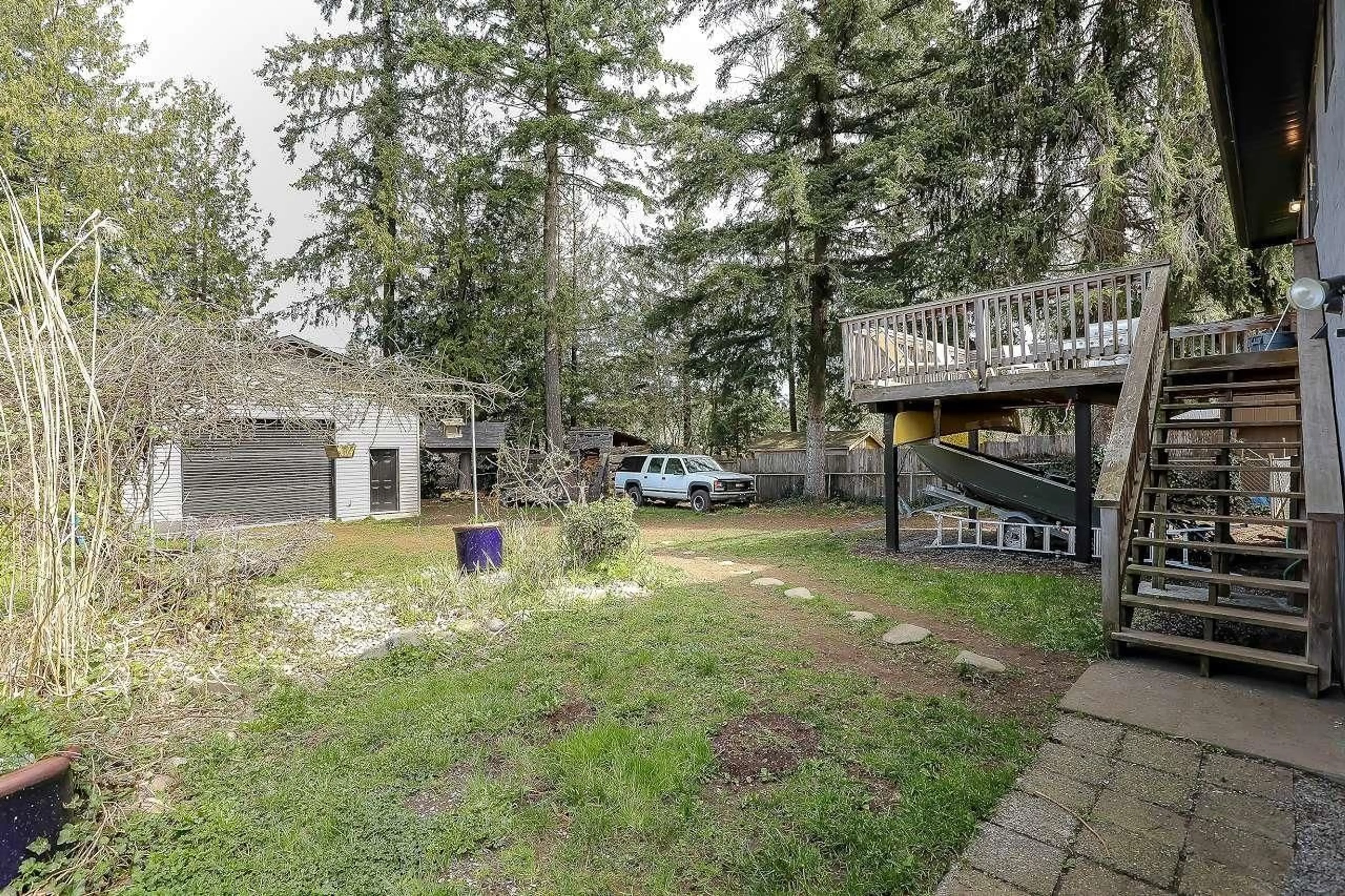 Patio, forest/trees view for 20313 44, Langley British Columbia V3A6P6