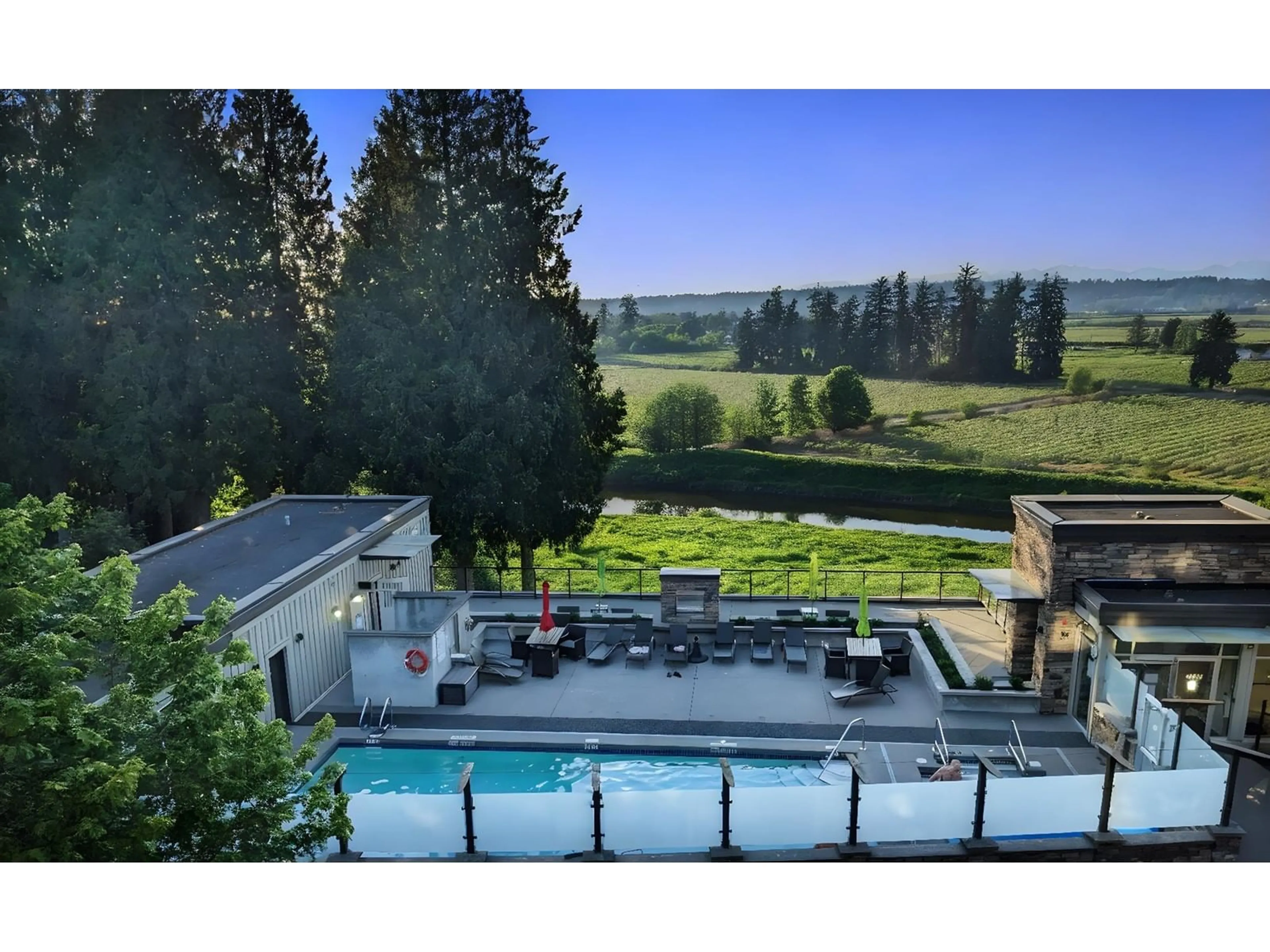 A pic from outside/outdoor area/front of a property/back of a property/a pic from drone, mountain view for 304 - 15155 36, Surrey British Columbia V4A9T4