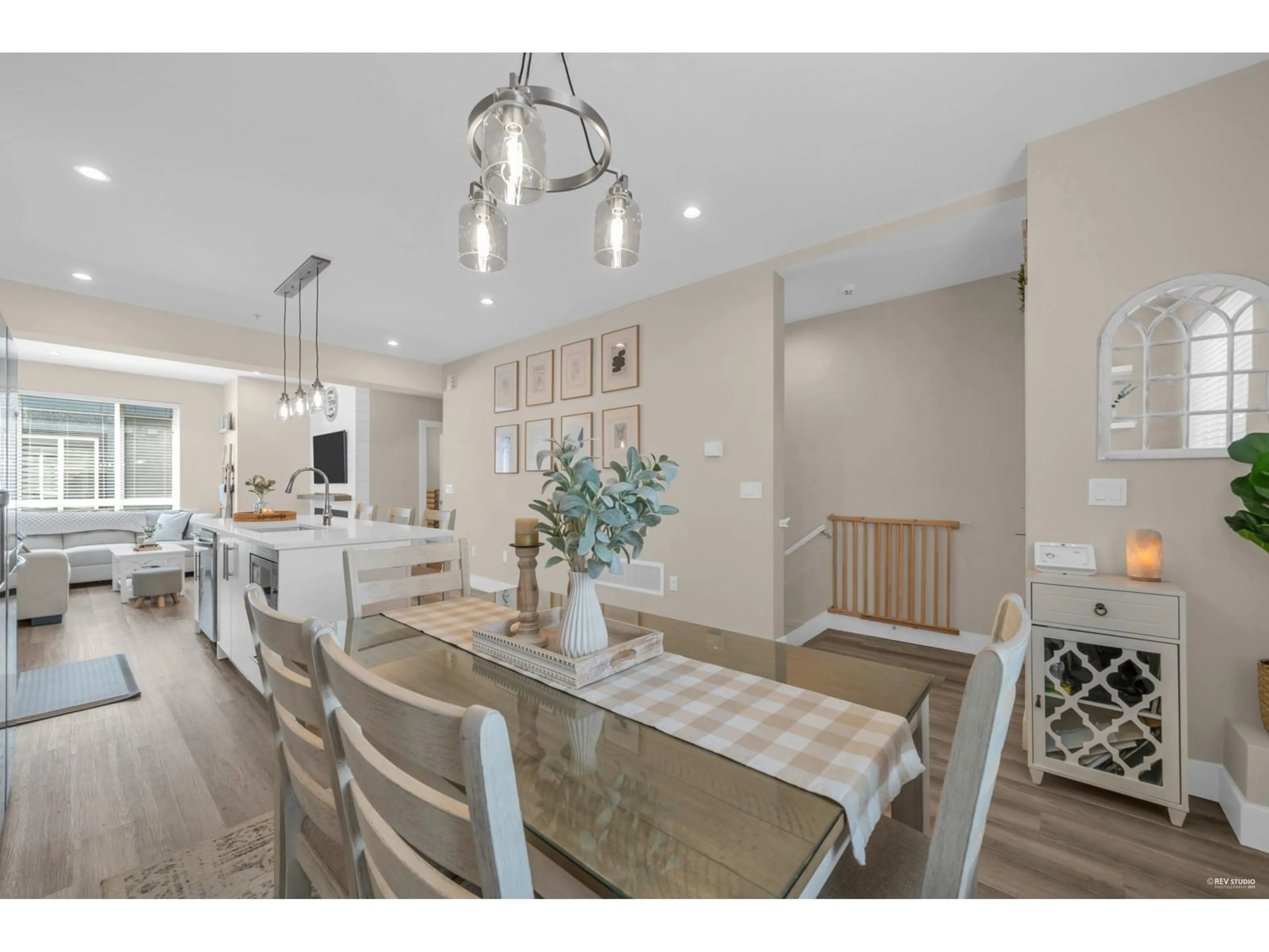 Dining room, unknown for 14 - 5515 199A, Langley British Columbia V3A0L4