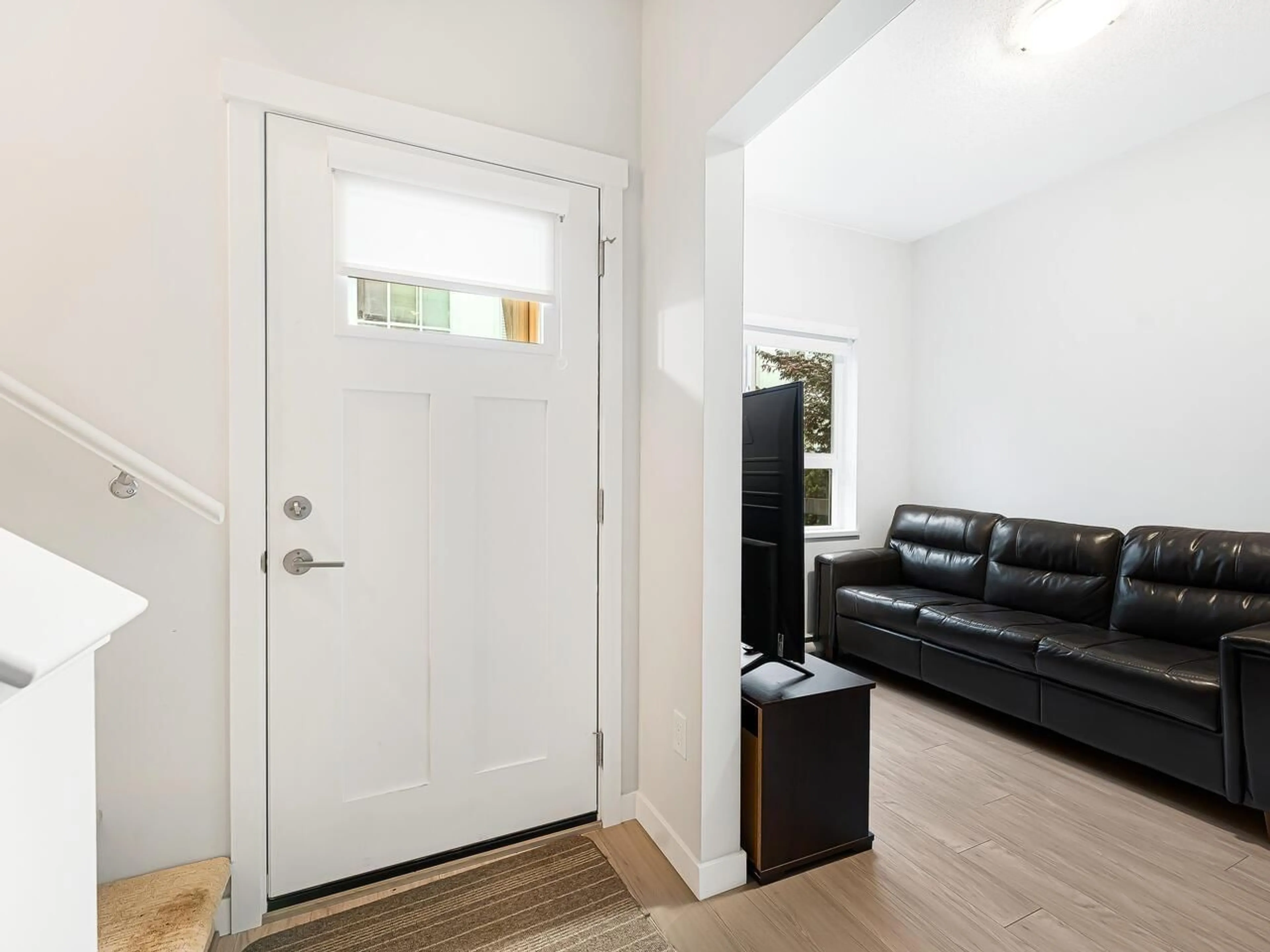 Indoor entryway for 124 - 8335 NELSON, Mission British Columbia V4S0E4
