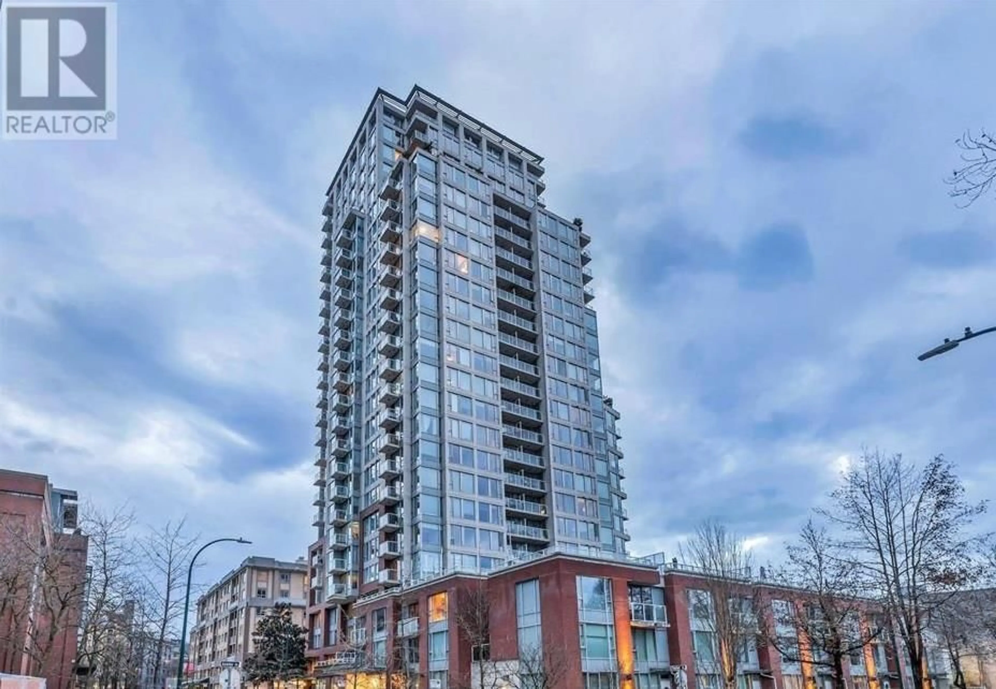 Unknown for 903 - 550 TAYLOR STREET, Vancouver British Columbia V6B1R1