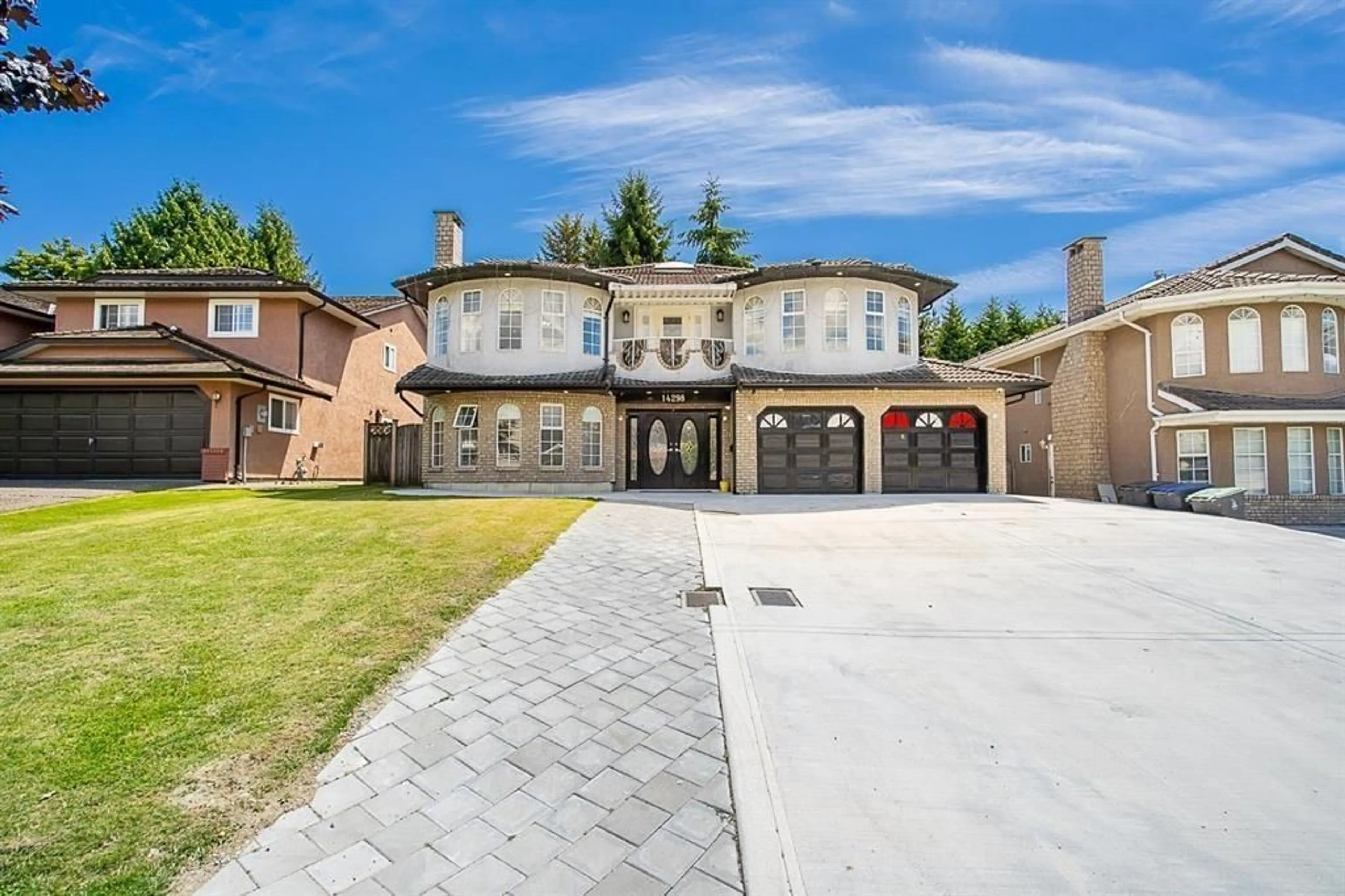 Unknown for 14298 90, Surrey British Columbia V3V7W2