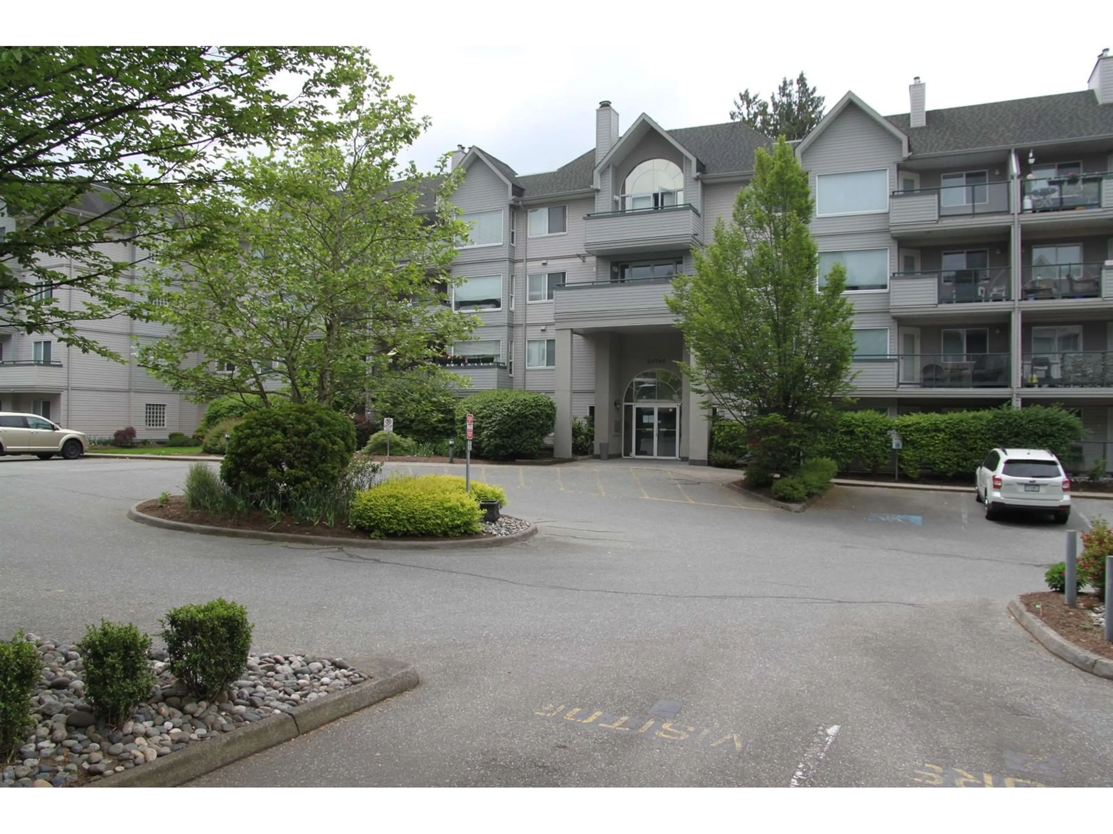 Unknown for 105 - 33708 KING, Abbotsford British Columbia V2S8C6