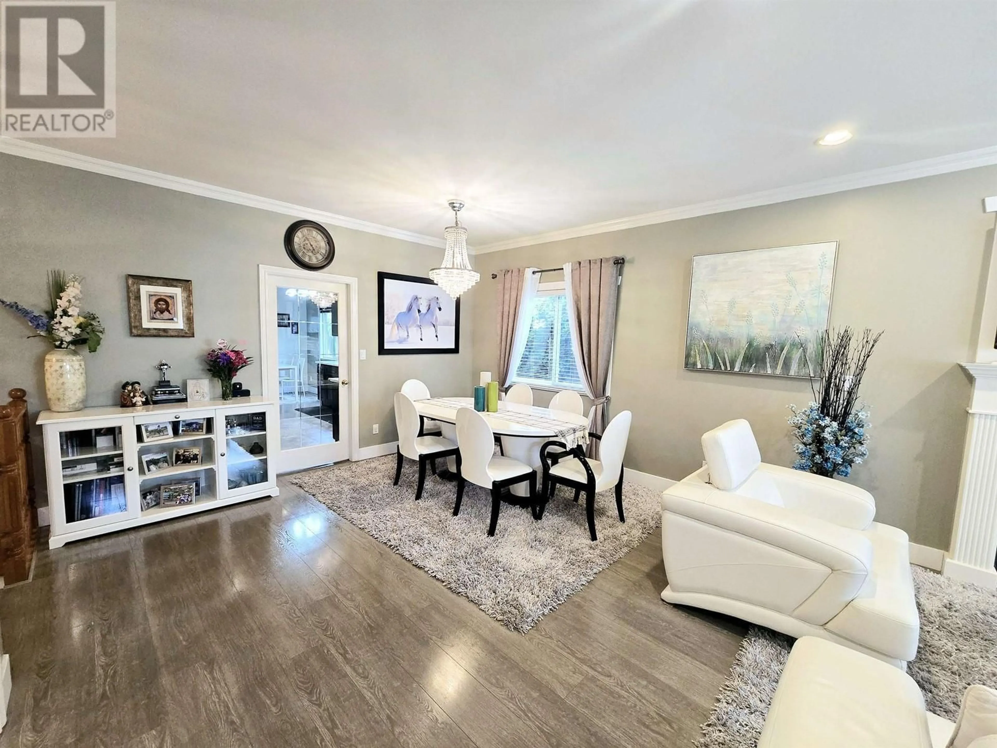 Living room with furniture, unknown for 6333 BURNS STREET, Burnaby British Columbia V5E1T3