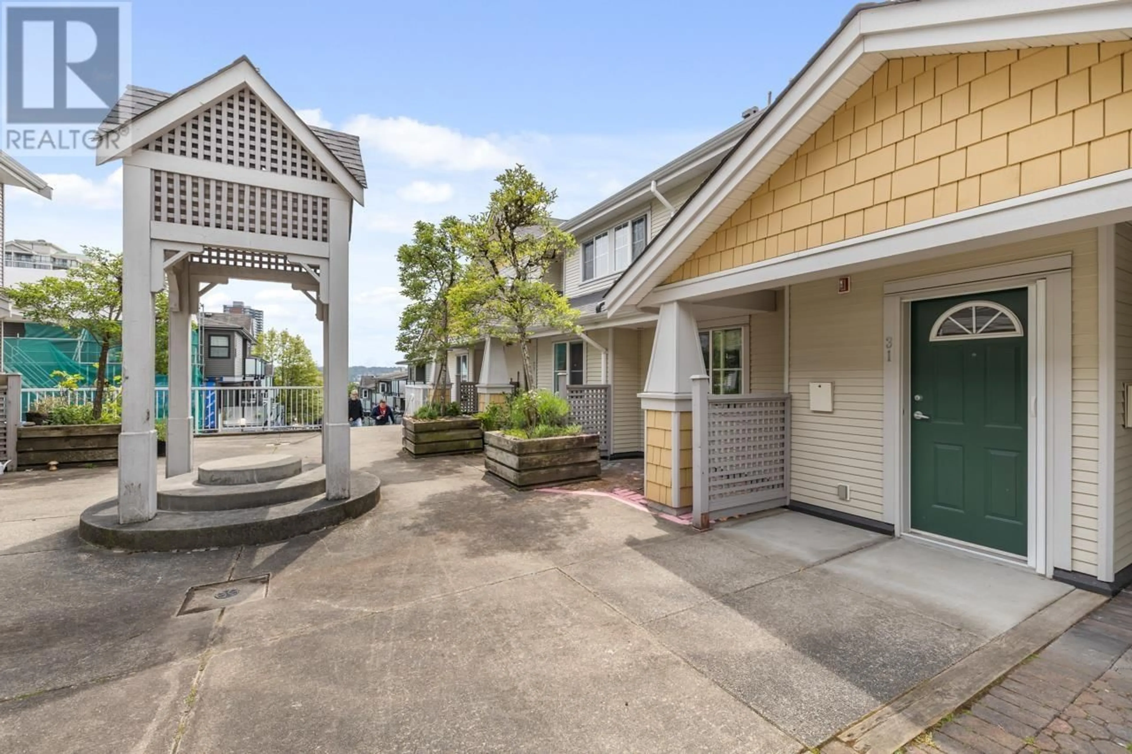 Unknown for 31 - 222 TENTH STREET, New Westminster British Columbia V3M3X9