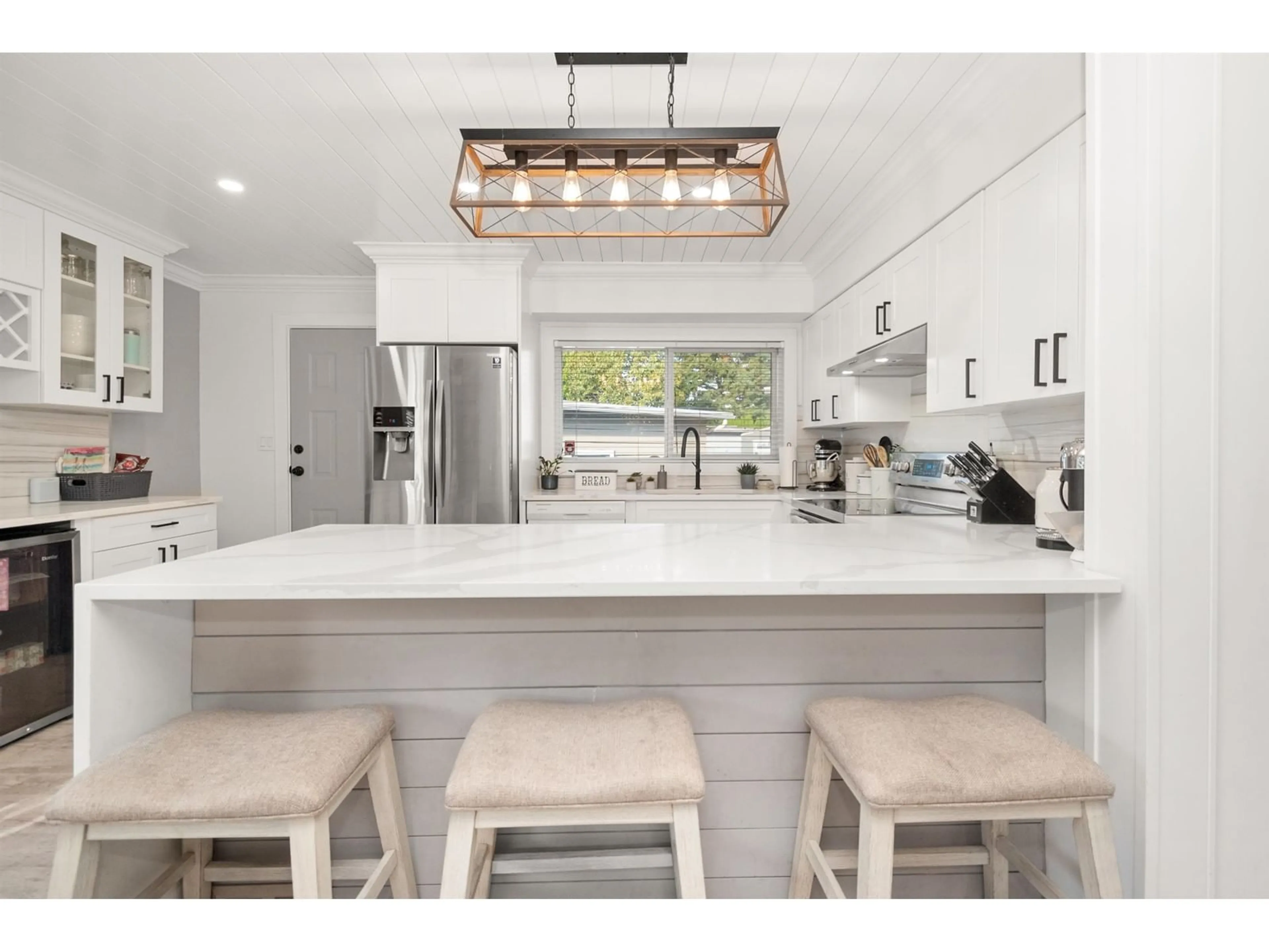 Open concept kitchen, unknown for 2 - 46151 BROOKS AVENUE, Chilliwack British Columbia V2P1C2