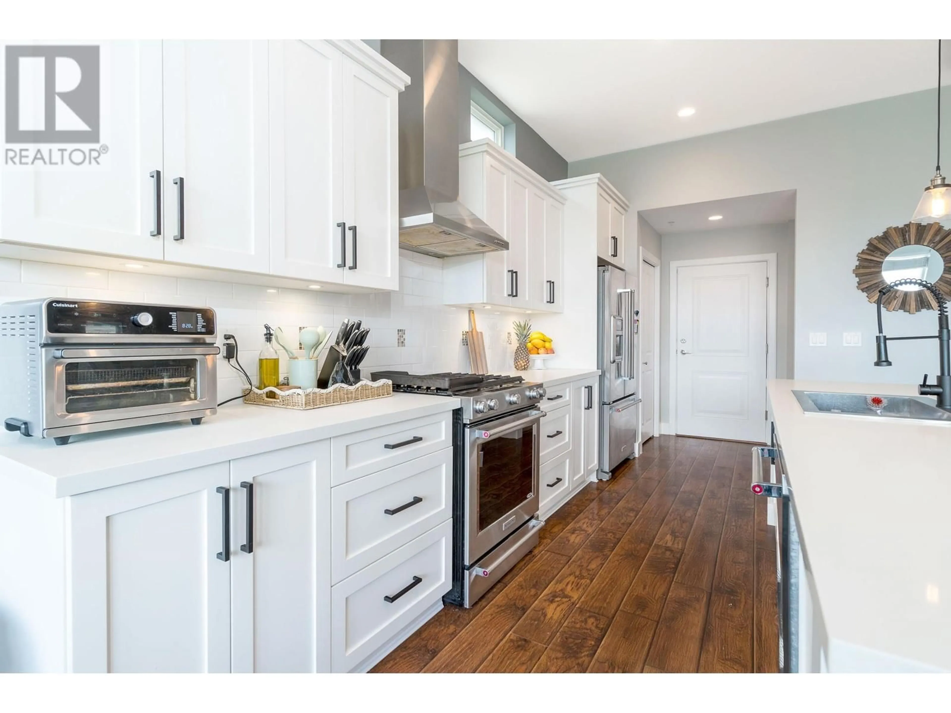 Open concept kitchen, unknown for 10469 MCEACHERN STREET, Maple Ridge British Columbia V2W0H8