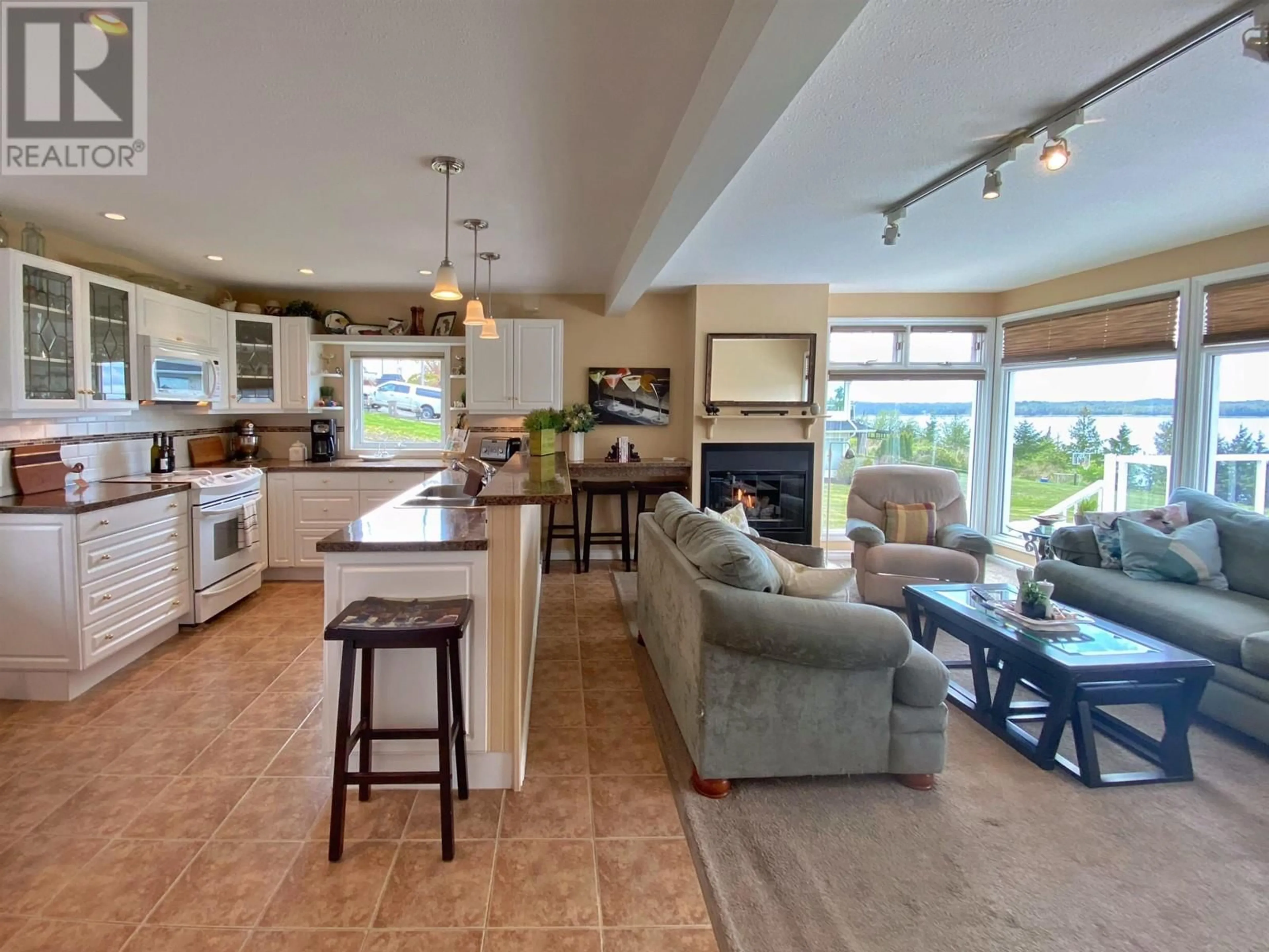 Open concept kitchen, ceramic/tile floor for 1960 GRAHAM AVENUE, Prince Rupert British Columbia V8J1C8
