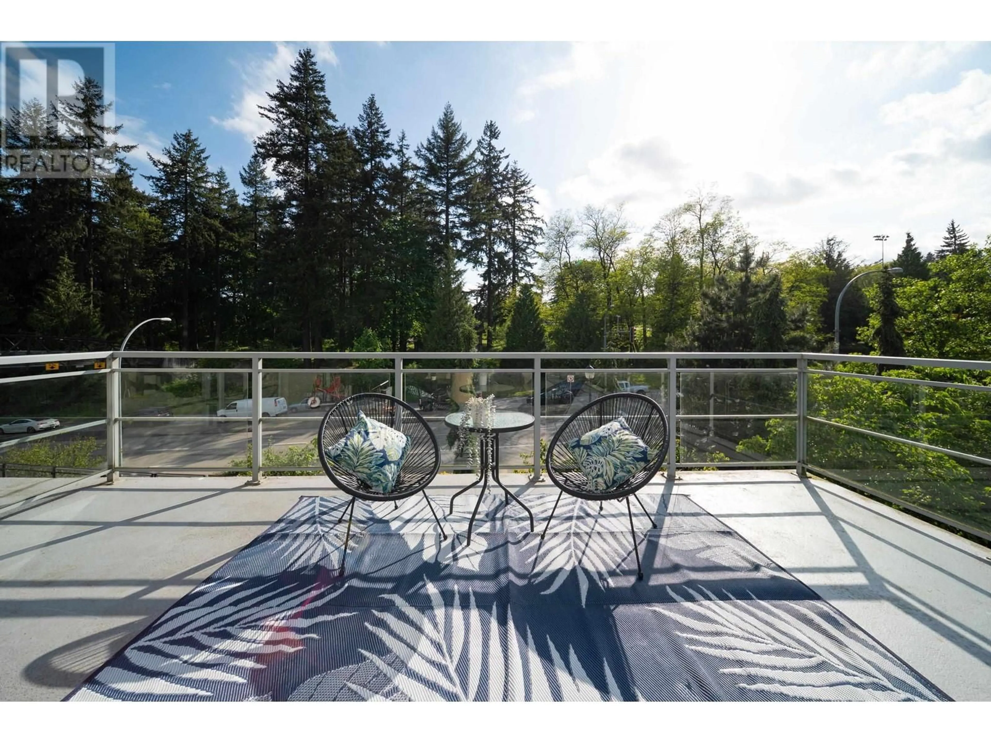 Patio, water/lake/river/ocean view for 608 - 280 ROSS DRIVE, New Westminster British Columbia V3L0C2