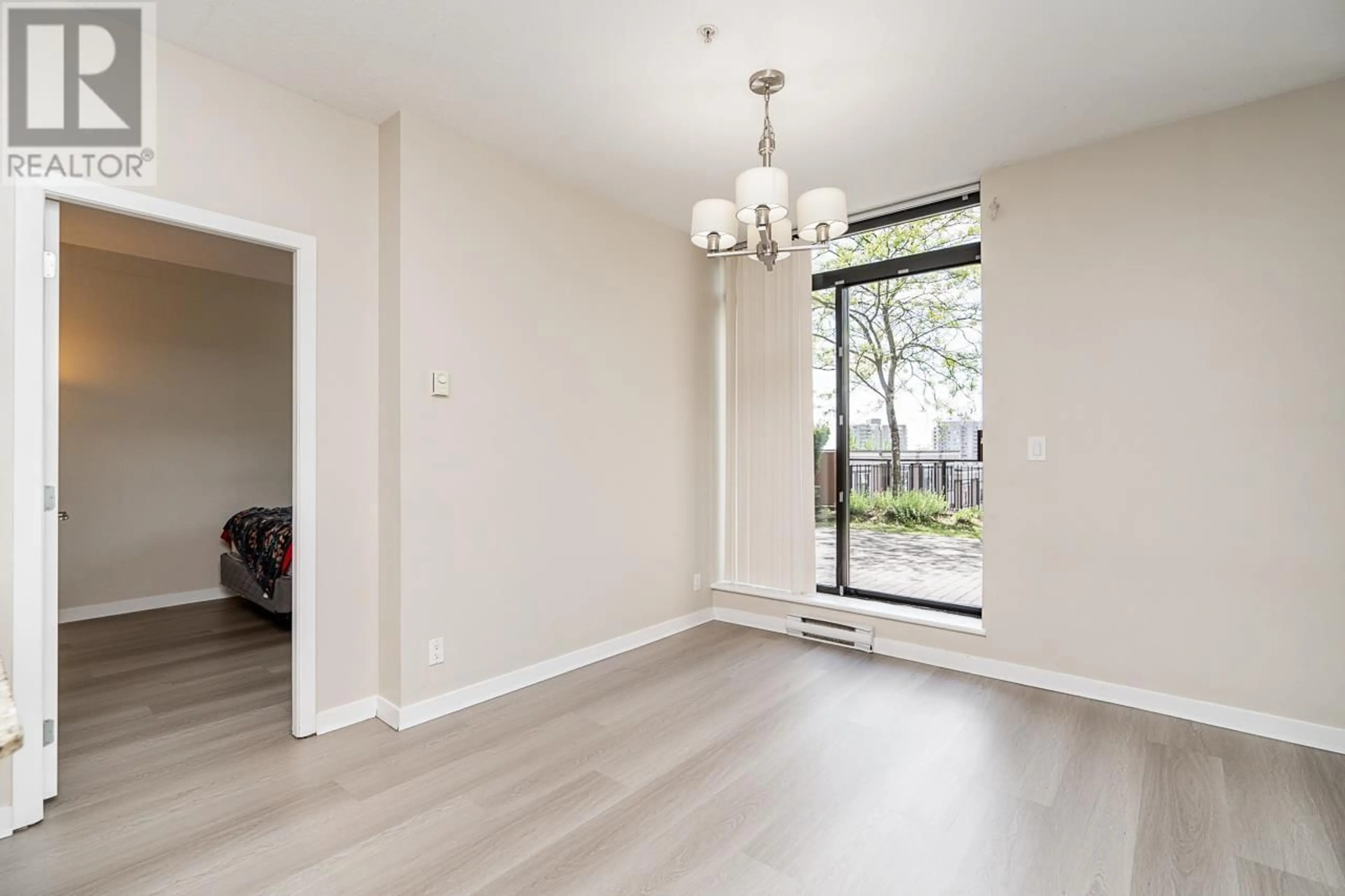 A pic of a room for 101 - 814 ROYAL AVENUE, New Westminster British Columbia V3M1J9