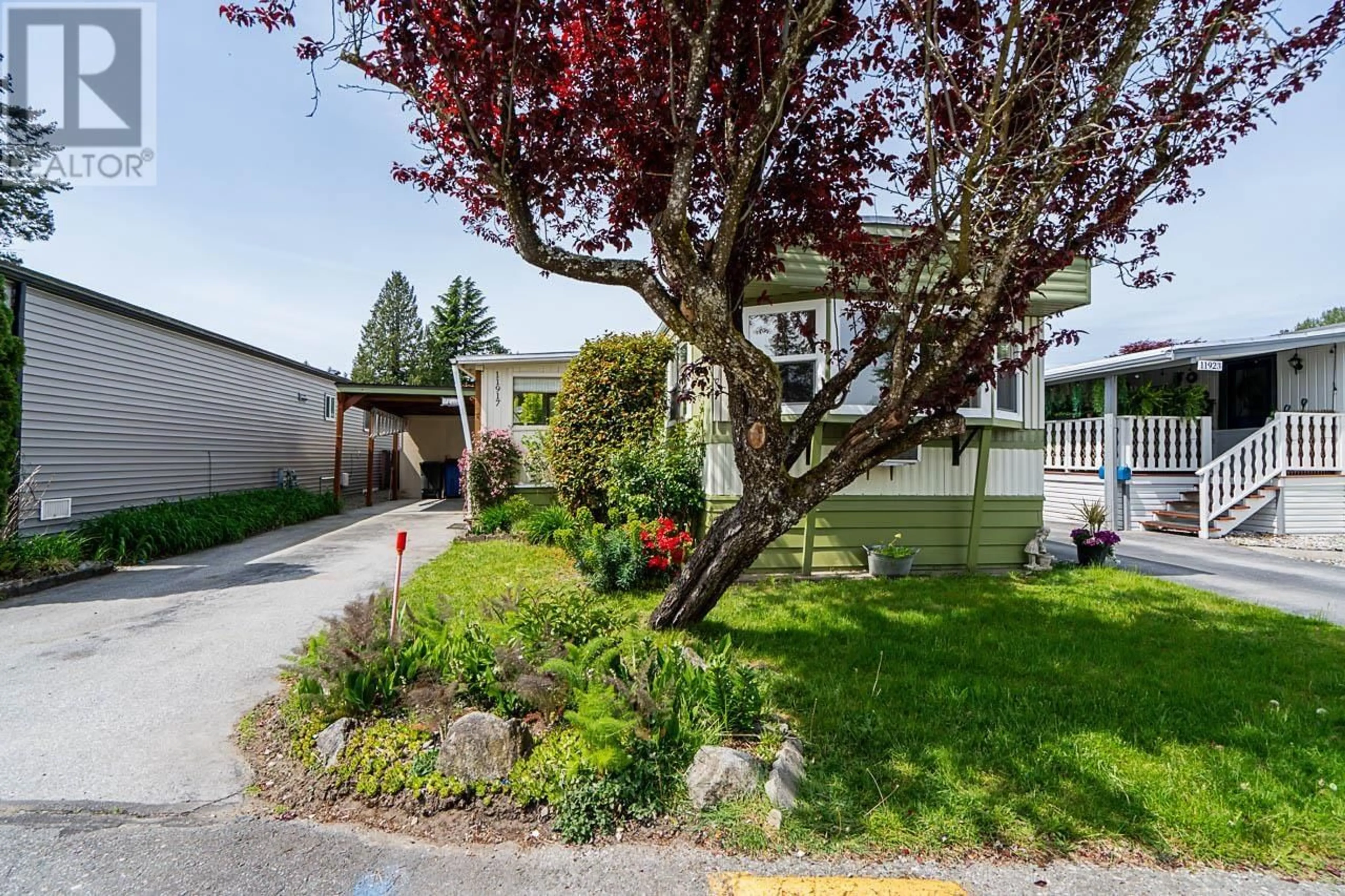 A pic from outside/outdoor area/front of a property/back of a property/a pic from drone, street for 139 - 11917 POPLAR DRIVE, Pitt Meadows British Columbia V0M1P0