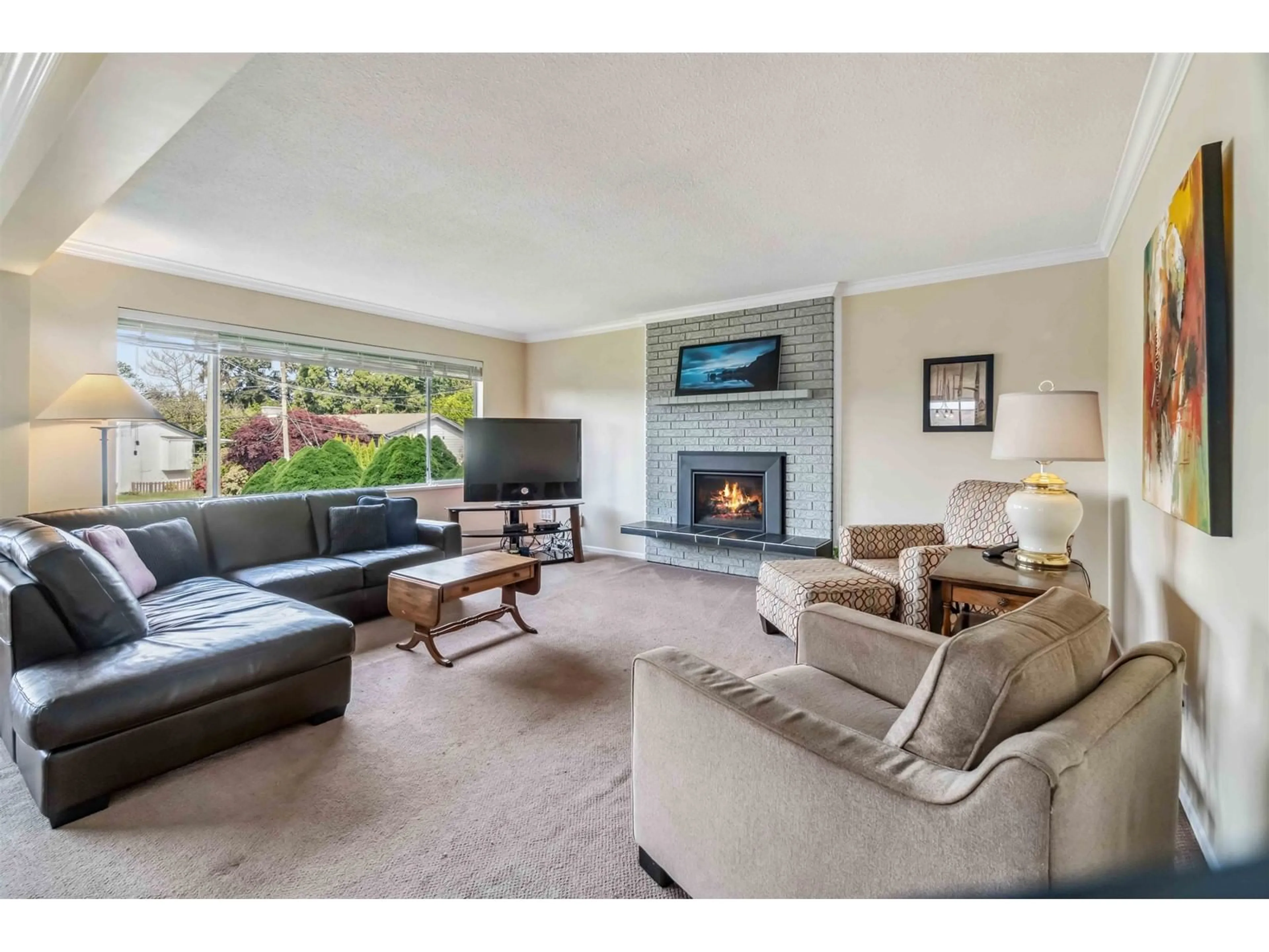 Living room with furniture, unknown for 7840 BREMRIDGE, Delta British Columbia V4C5E6
