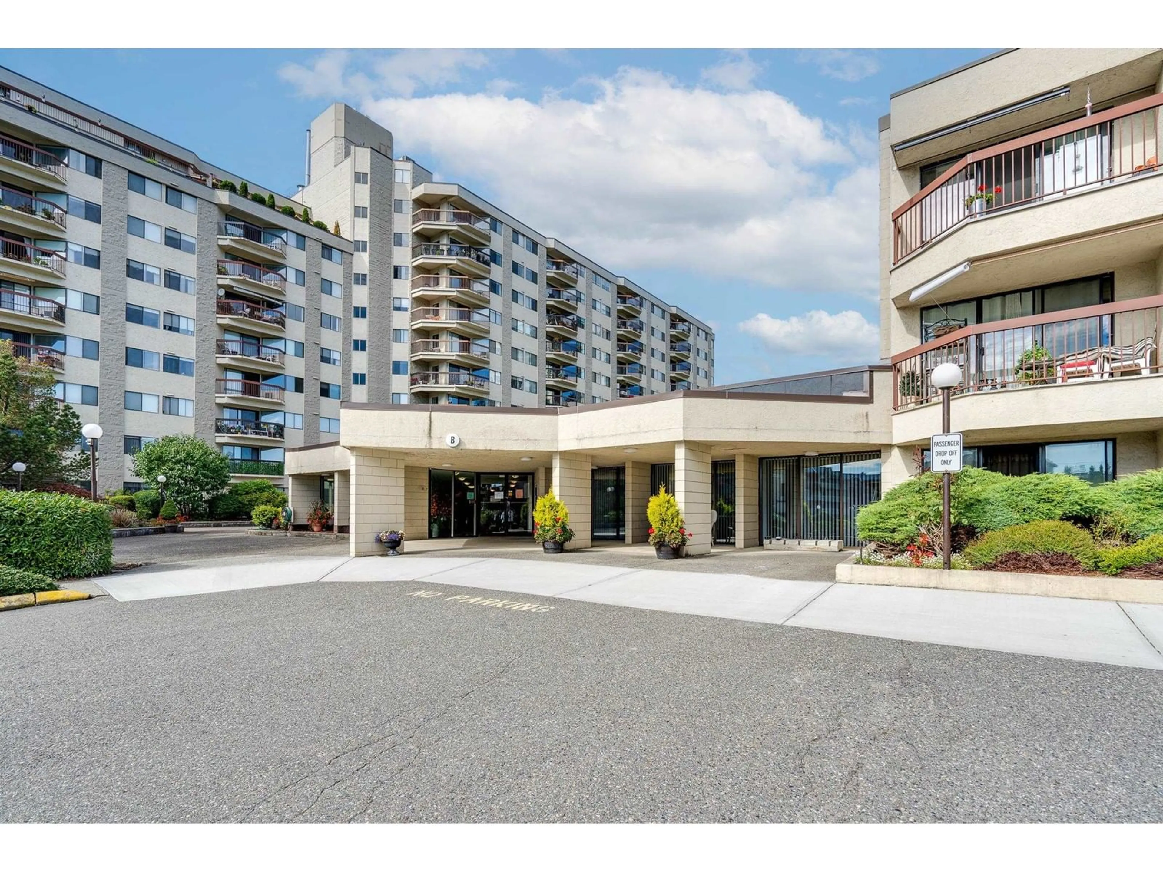 Unknown for 235 - 31955 OLD YALE, Abbotsford British Columbia V2T4N1